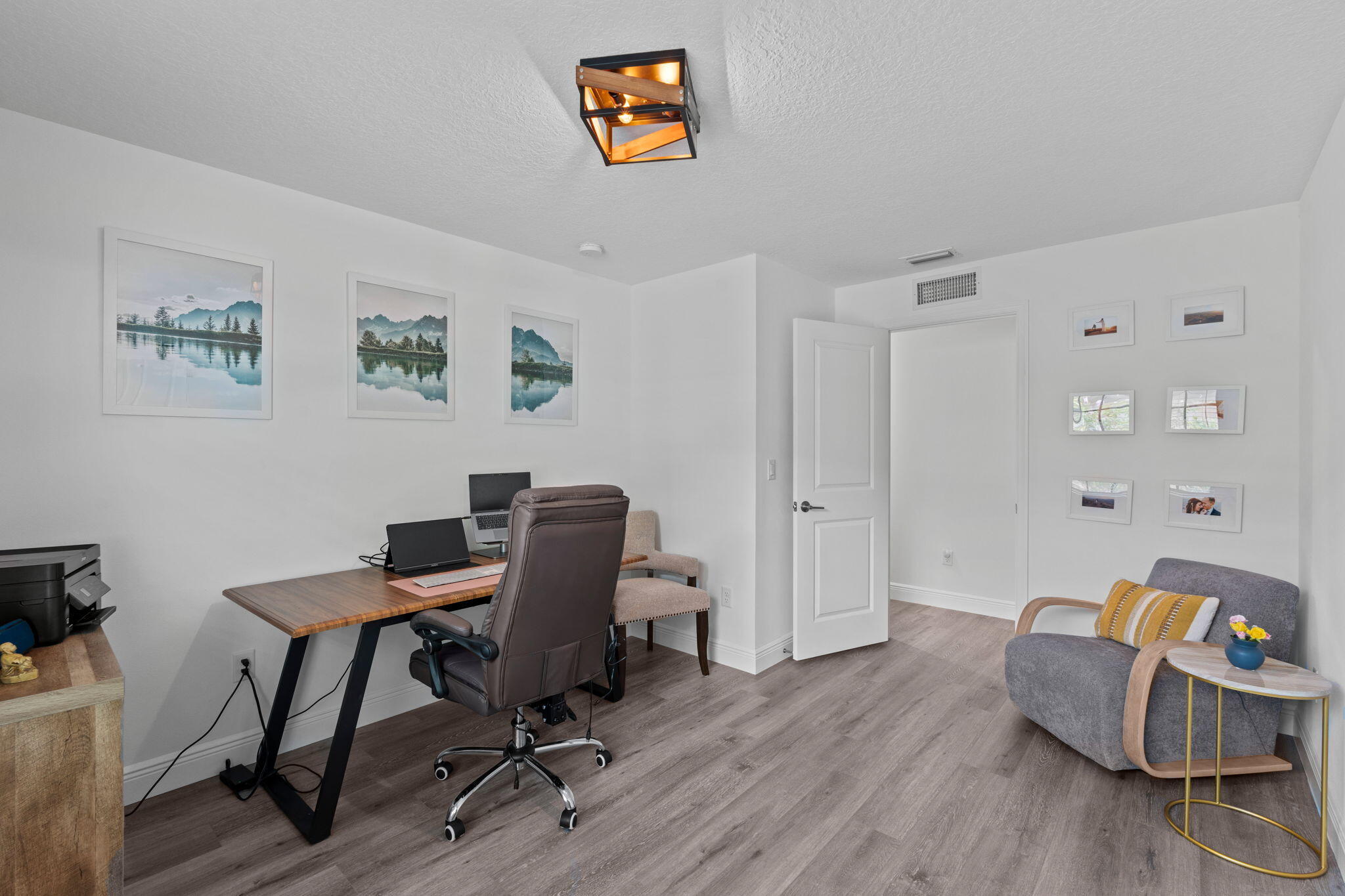 6001 Woods Edge Circle