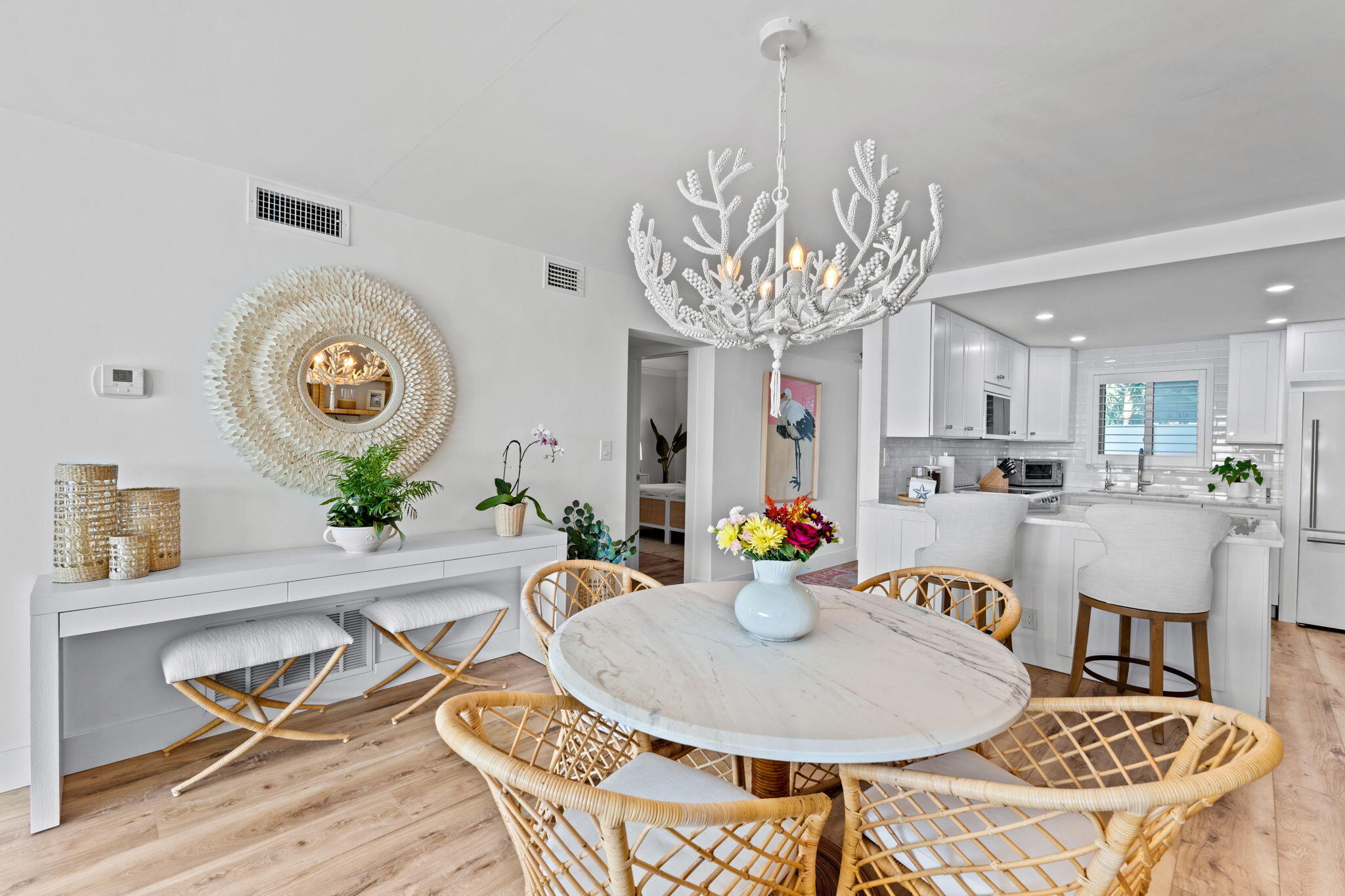 52 YACHT CLUB Drive 204