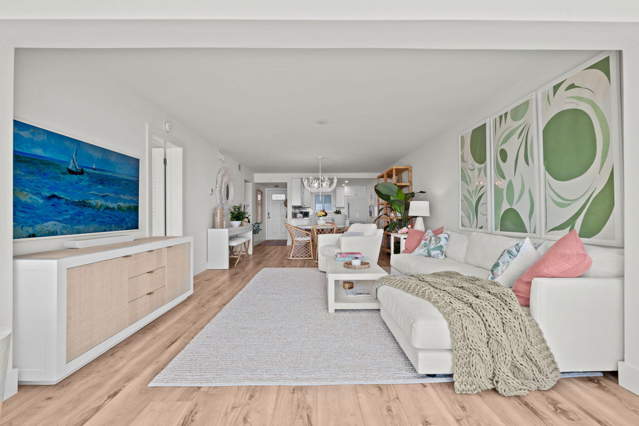 52 YACHT CLUB Drive 204