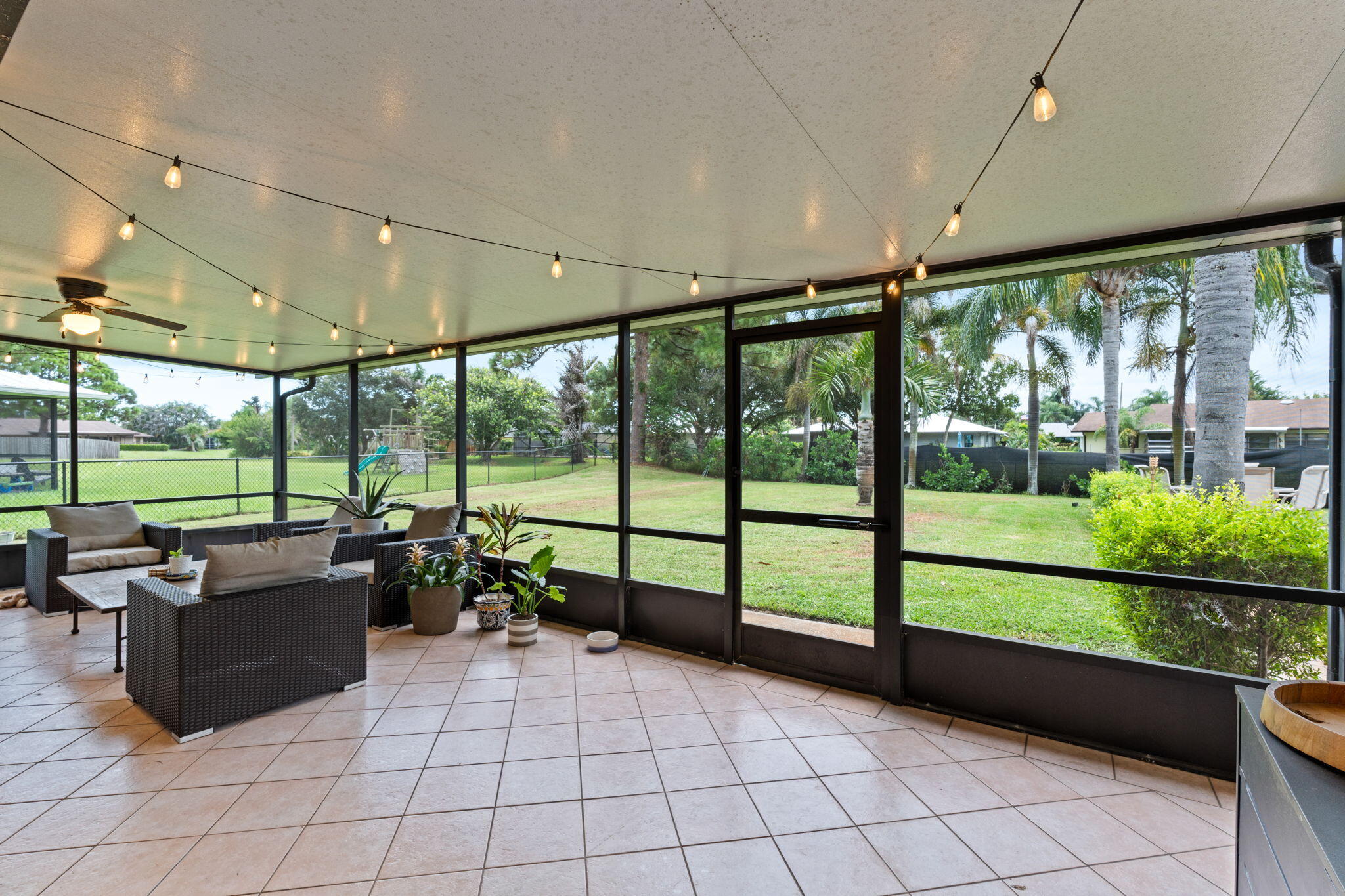 1292 SE MENDAVIA Avenue, Port St. Lucie