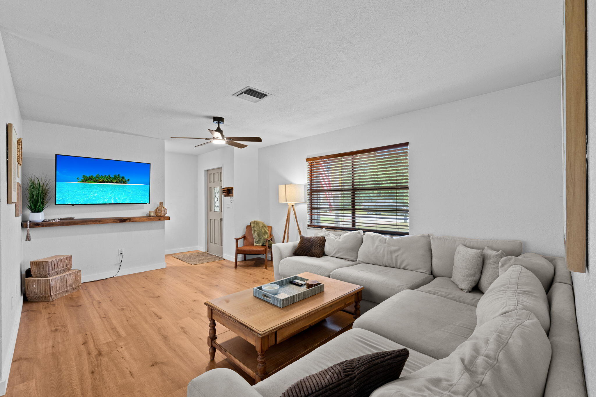1292 SE MENDAVIA Avenue, Port St. Lucie