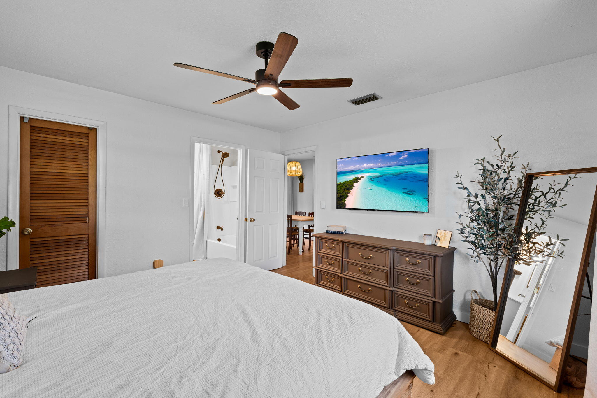 1292 SE MENDAVIA Avenue, Port St. Lucie