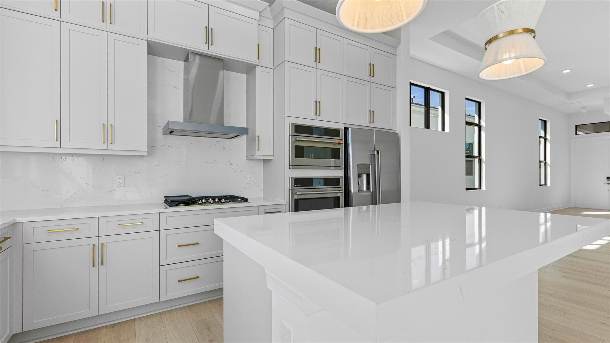 5072 Lido Key Lane