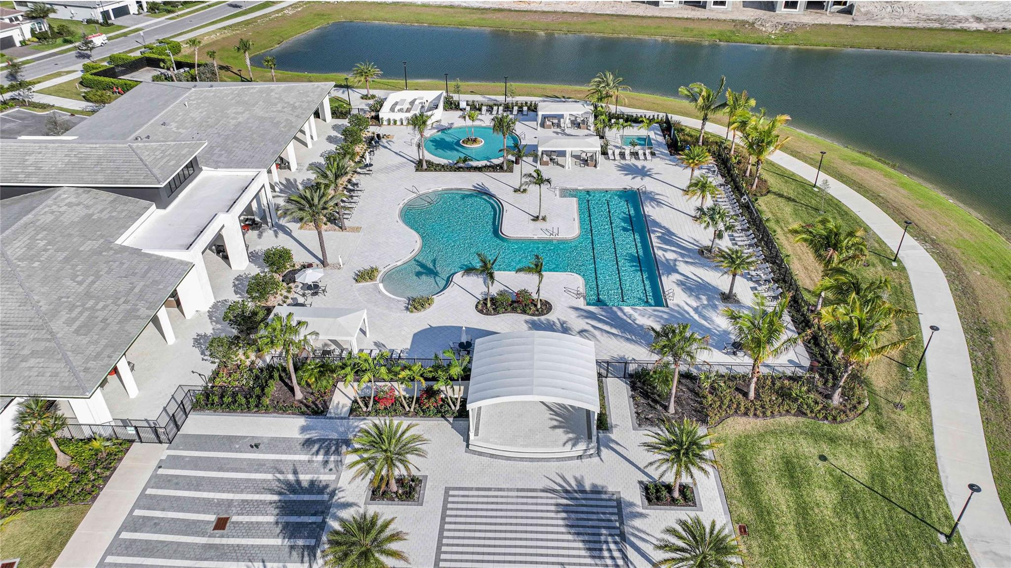 5072 Lido Key Lane