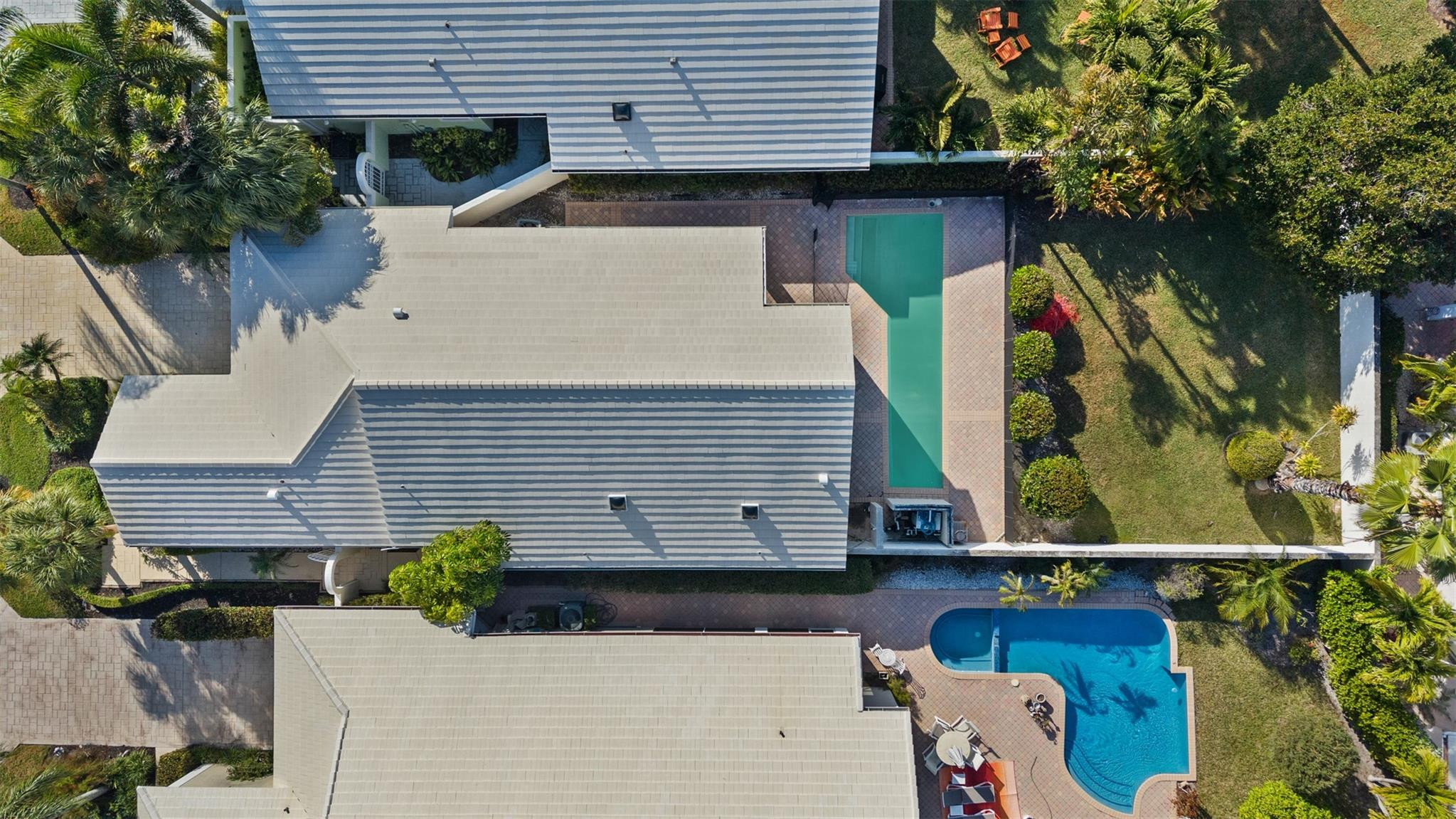 9181 Heathridge Drive