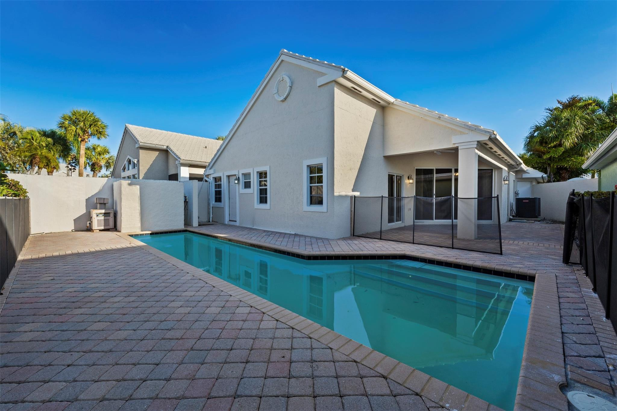 9181 Heathridge Drive