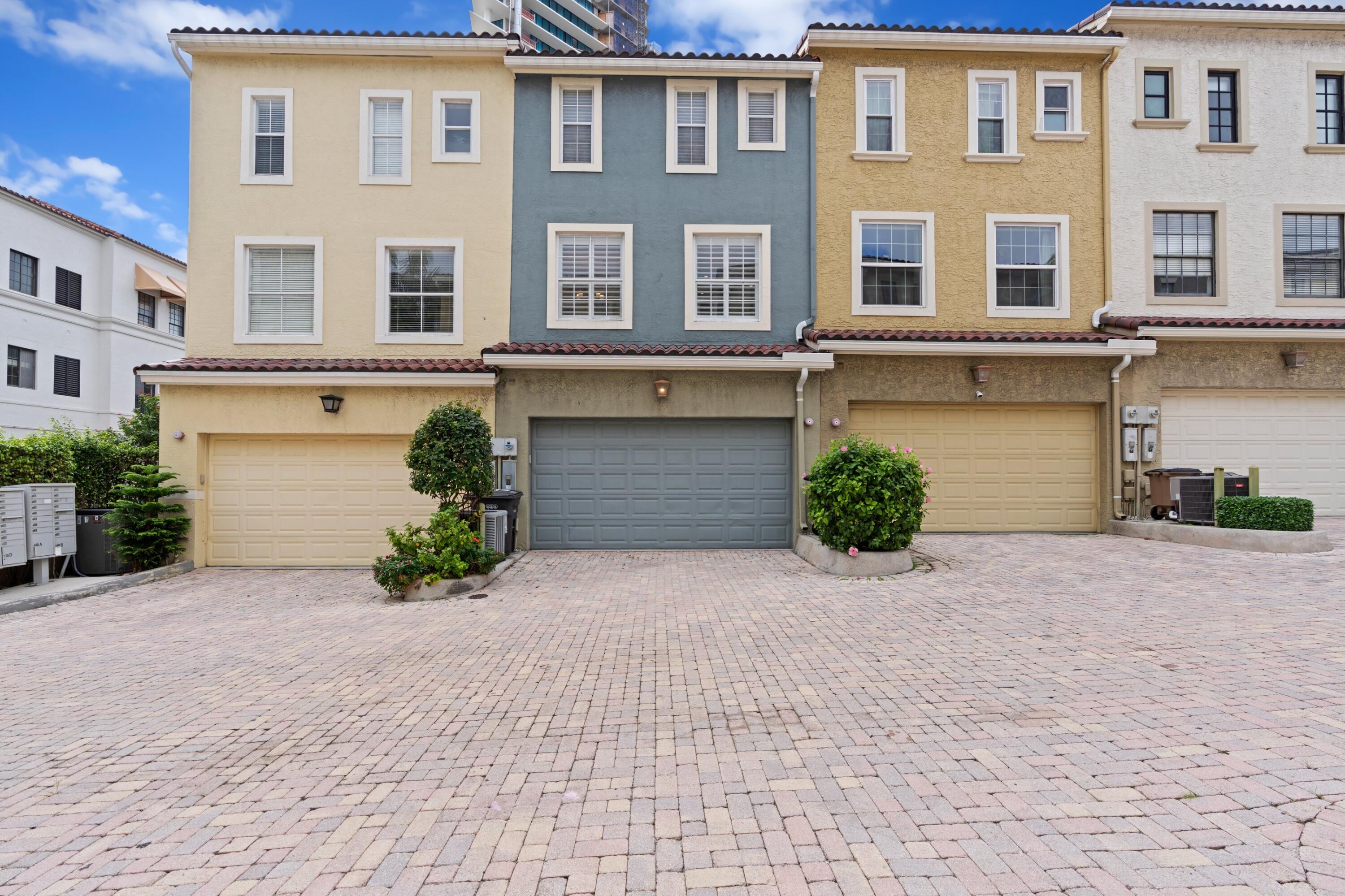 642 Fern Street