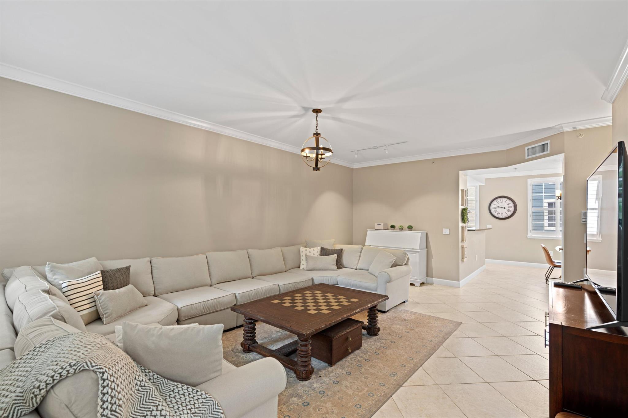 642 Fern Street