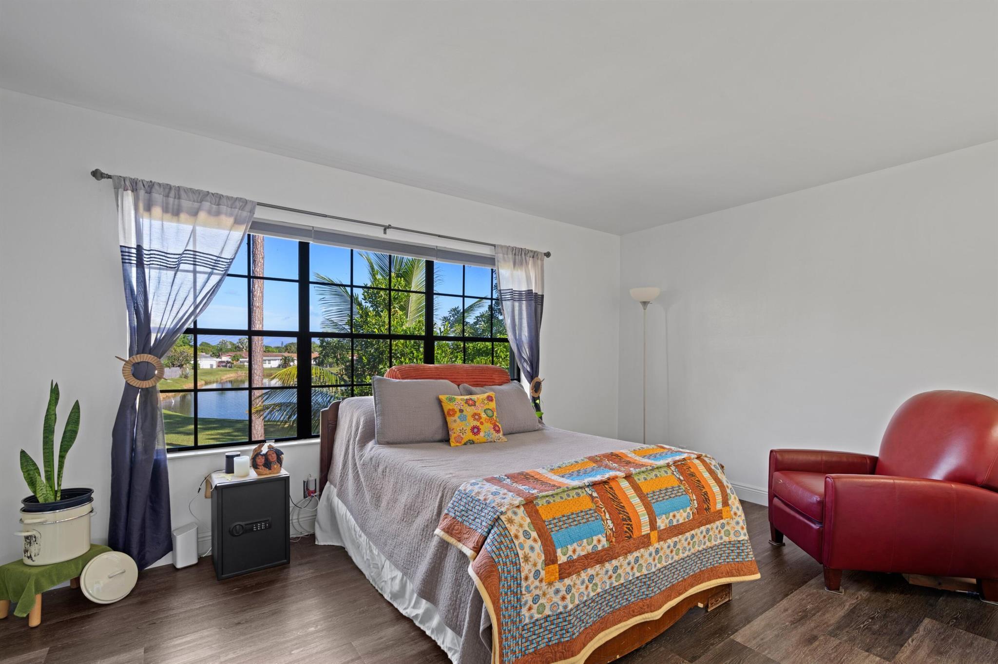 5041 Society Place E Unit: D