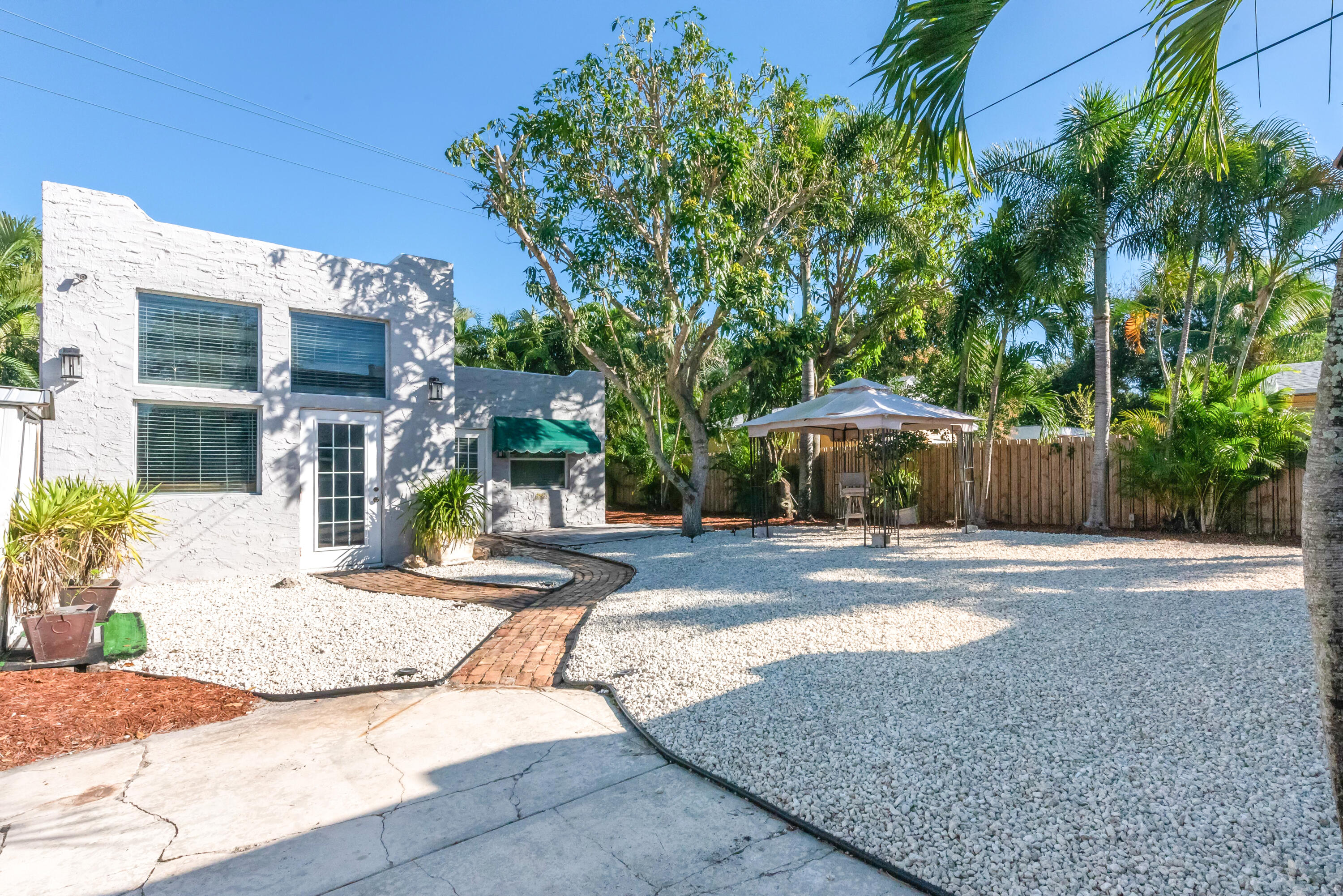 625 Hampton Road