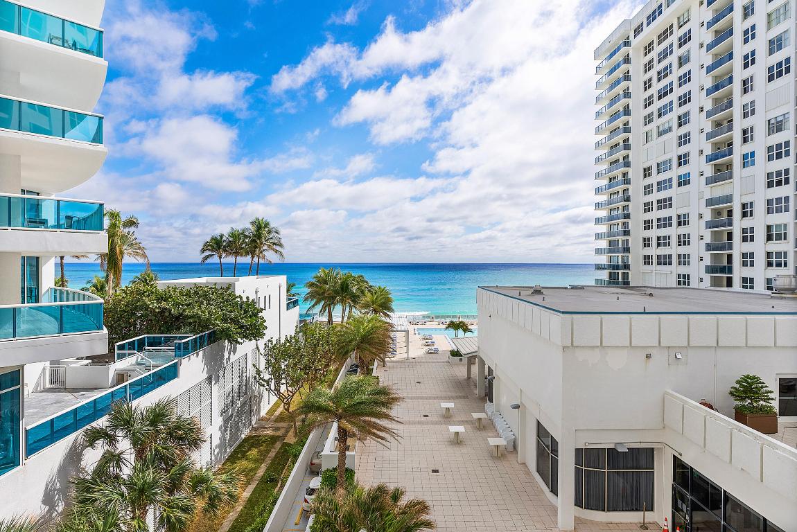 2751 S Ocean Drive Unit: 504n