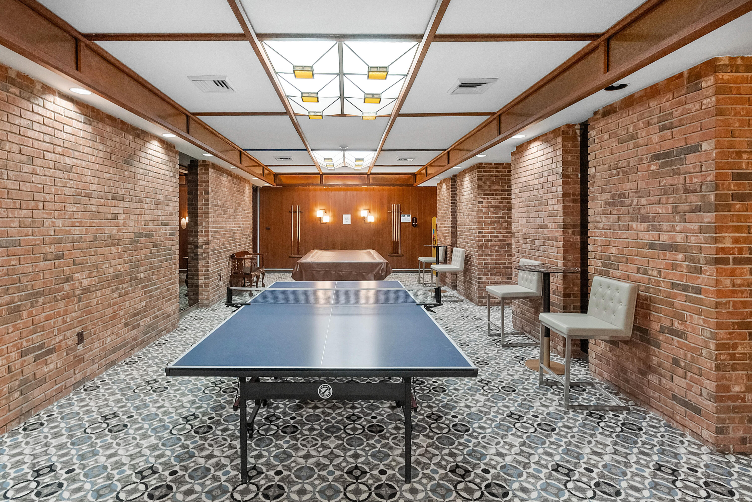 2751 S Ocean Drive Unit: 504n