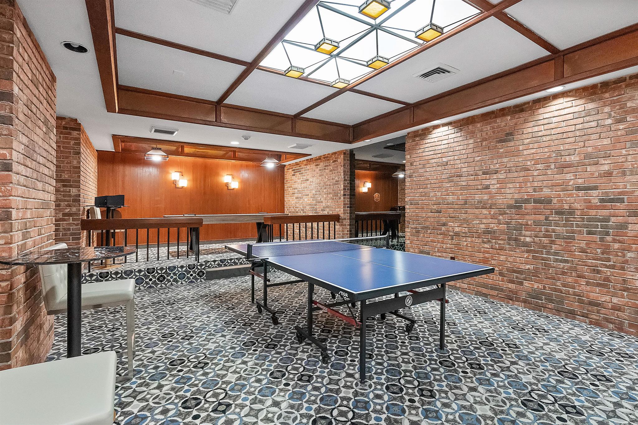 2751 S Ocean Drive Unit: 504n