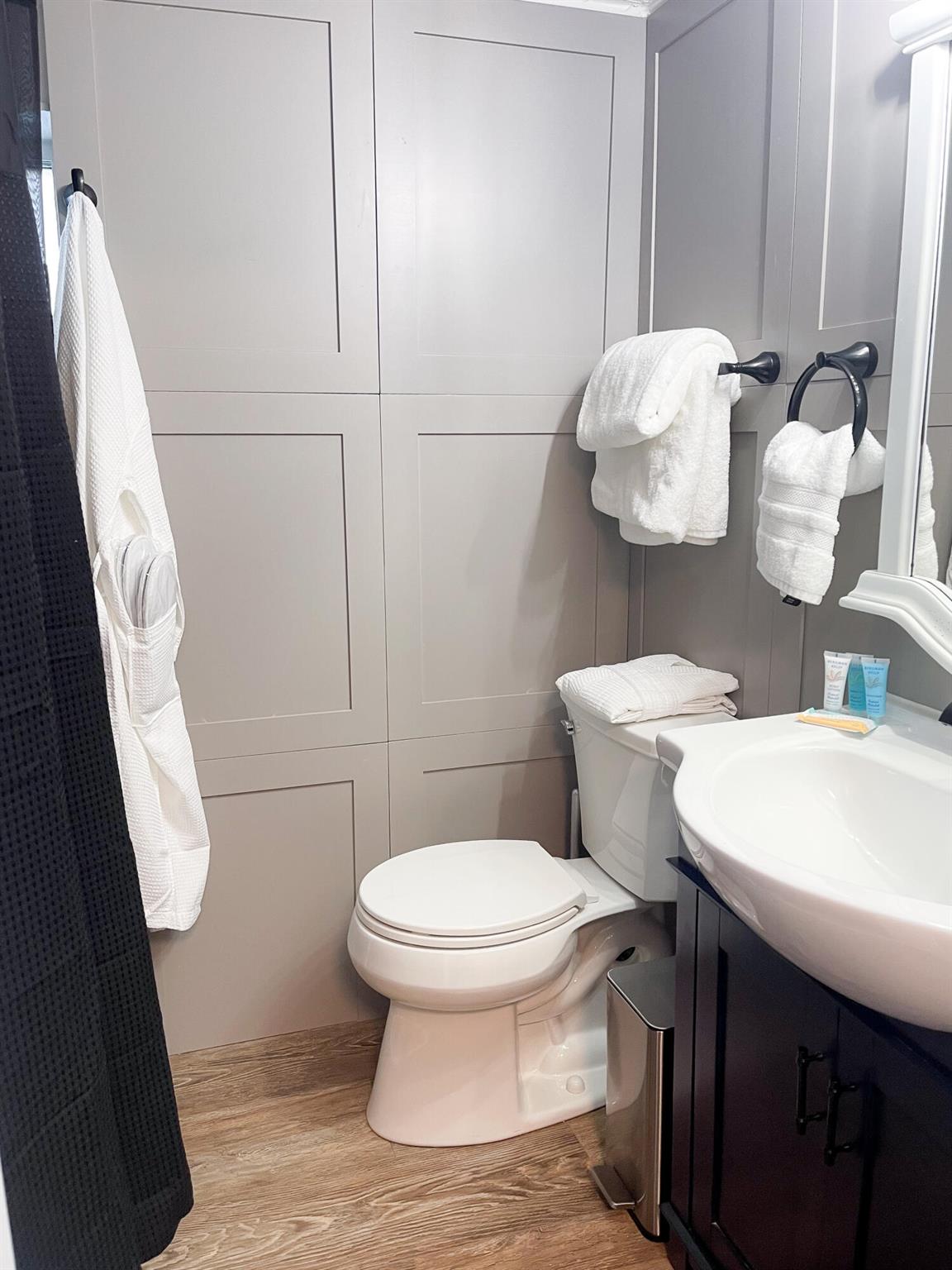 3805 Paseo Andalusia