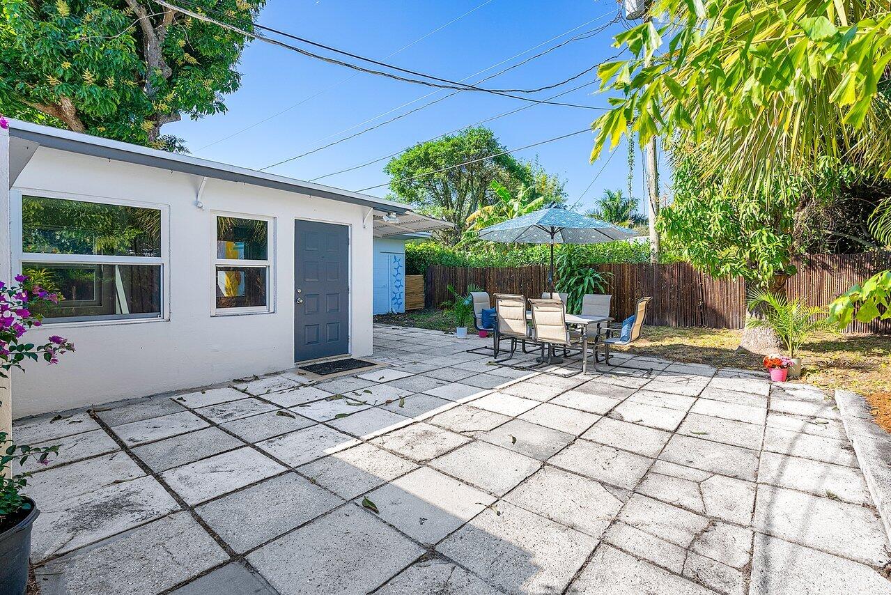 3805 Paseo Andalusia