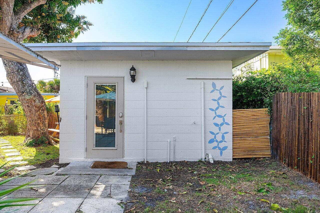 3805 Paseo Andalusia