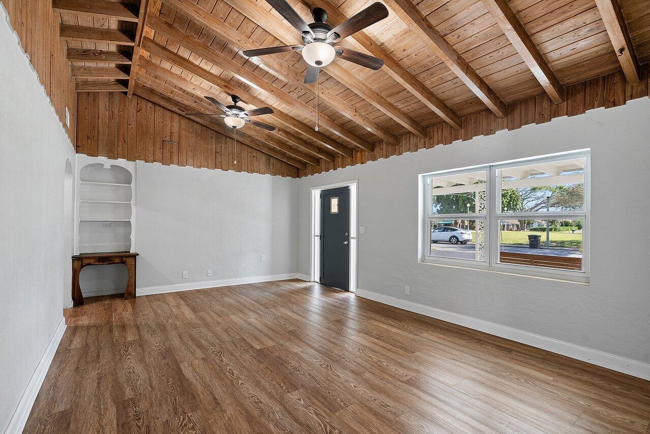 3805 Paseo Andalusia