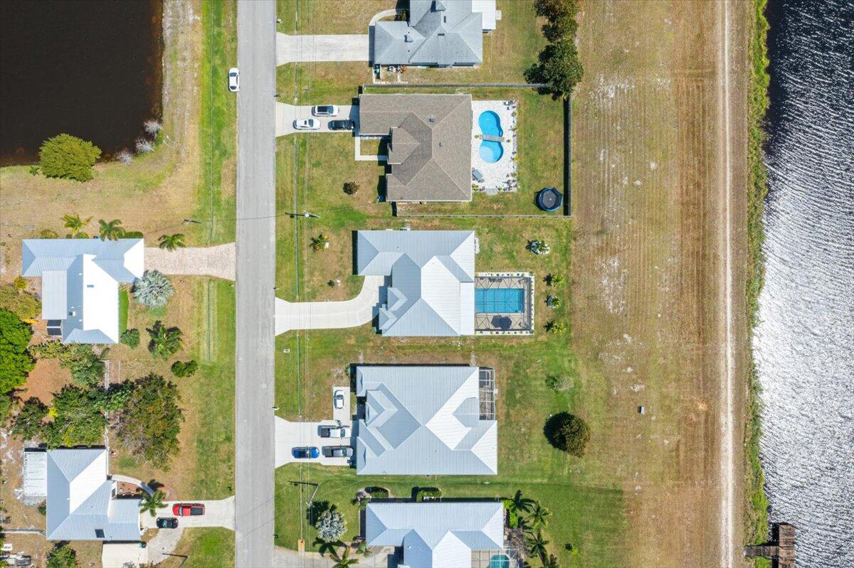 405 SW Kestor Drive, Port St. Lucie