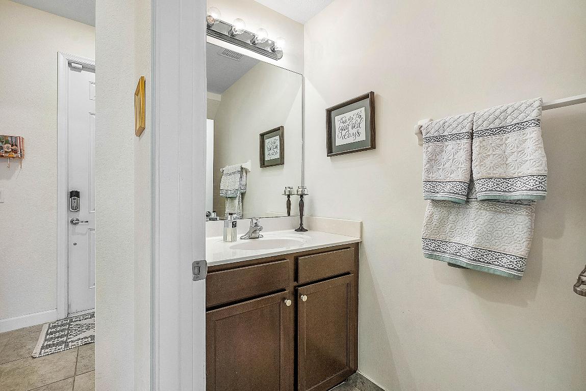 4339 Chalmers Lane Lane