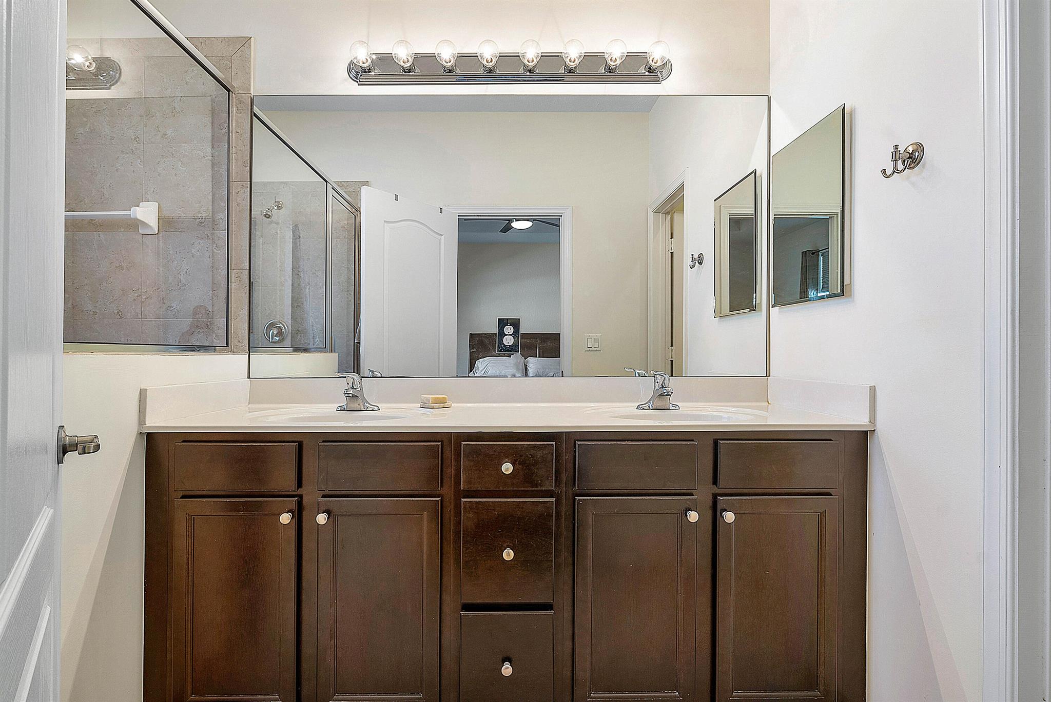 4339 Chalmers Lane Lane