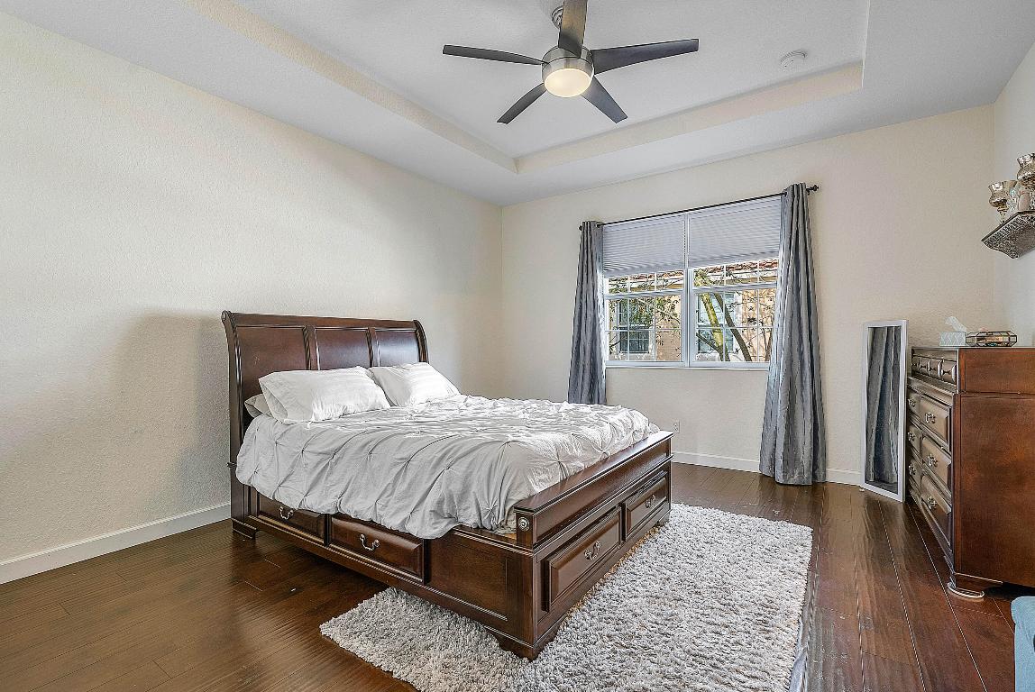 4339 Chalmers Lane Lane