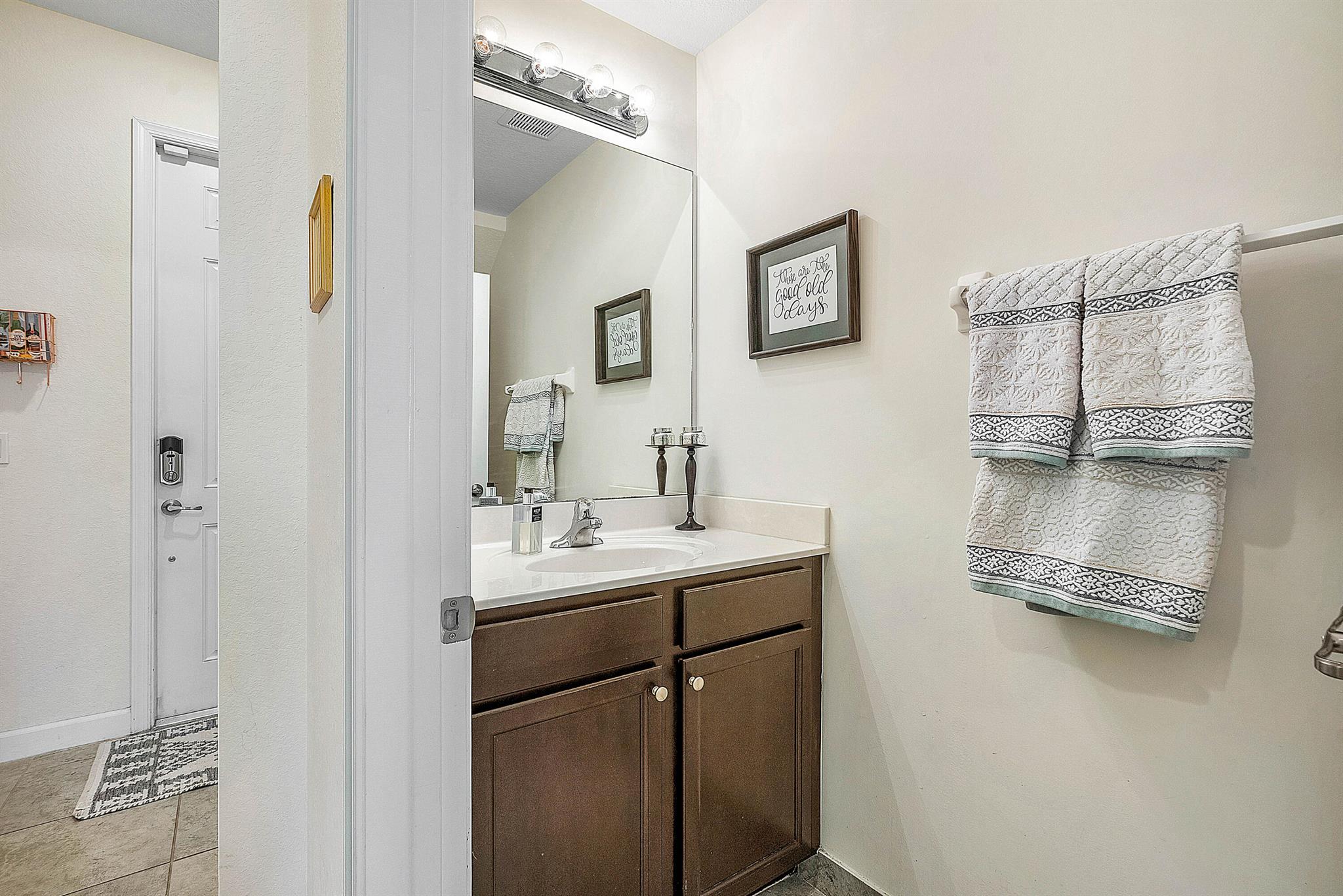 4339 Chalmers Lane Lane