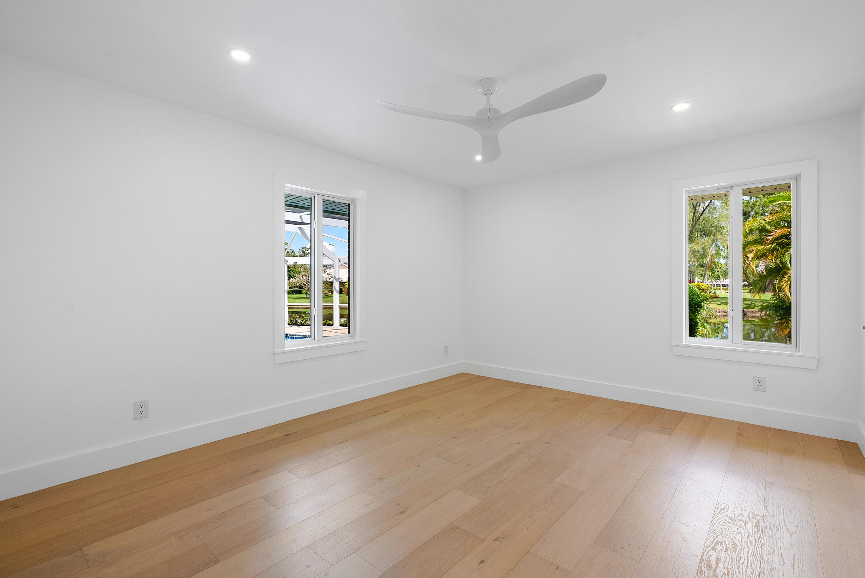 16 Marlwood Lane