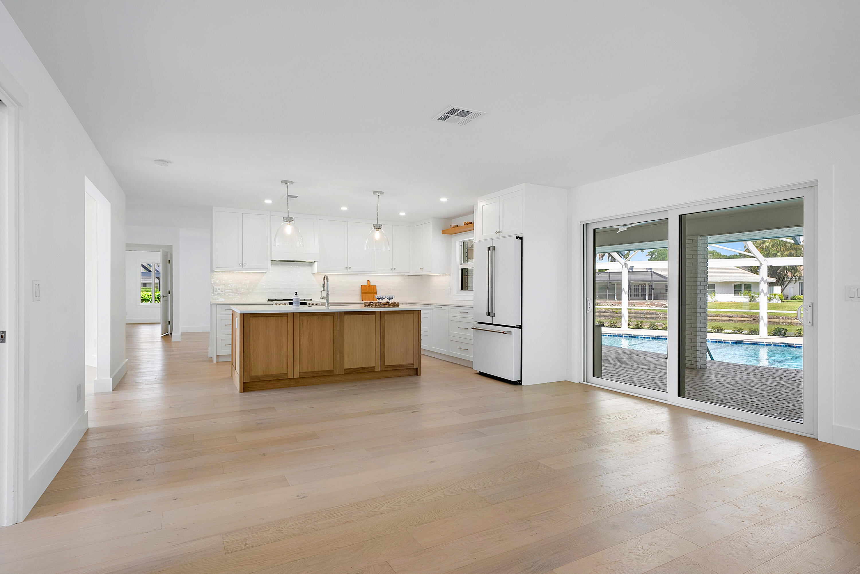 16 Marlwood Lane