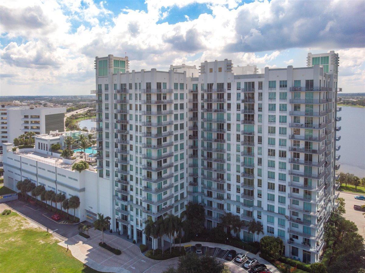 300 S Australian Avenue 105