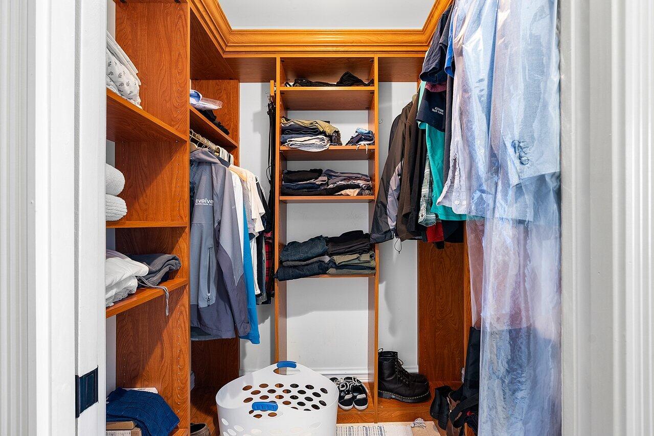 801 S Olive Avenue 1418