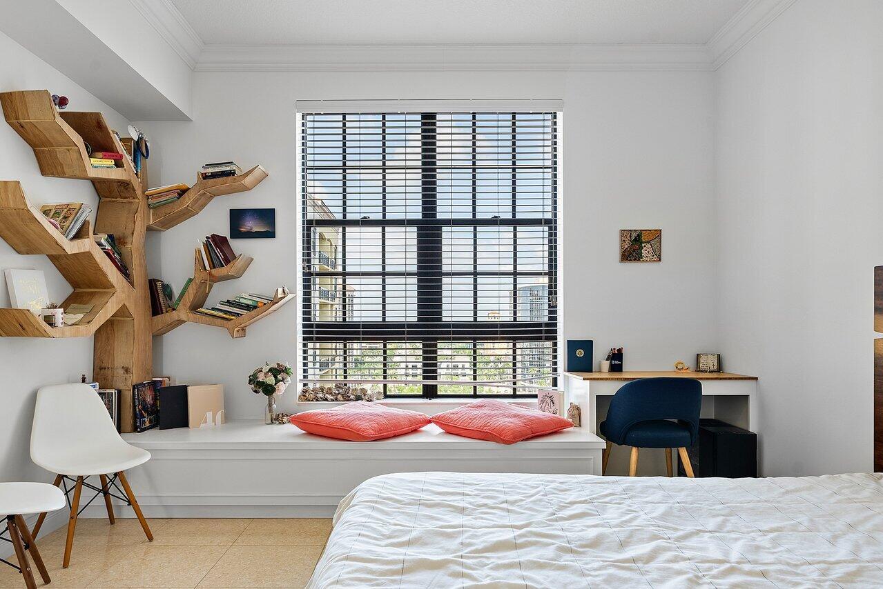 801 S Olive Avenue 1418