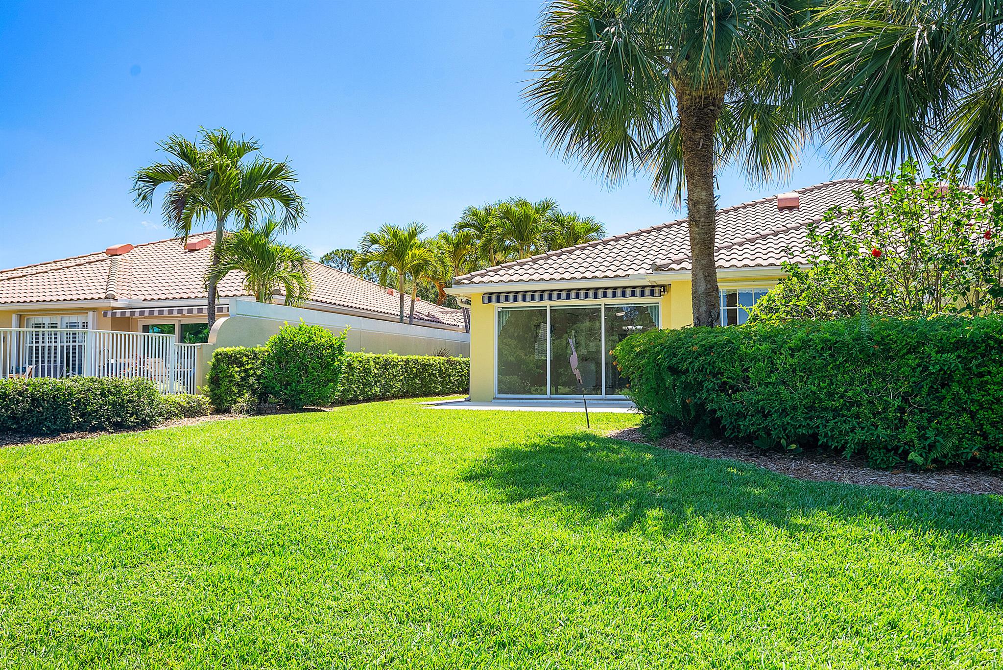 5019 Magnolia Bay Circle