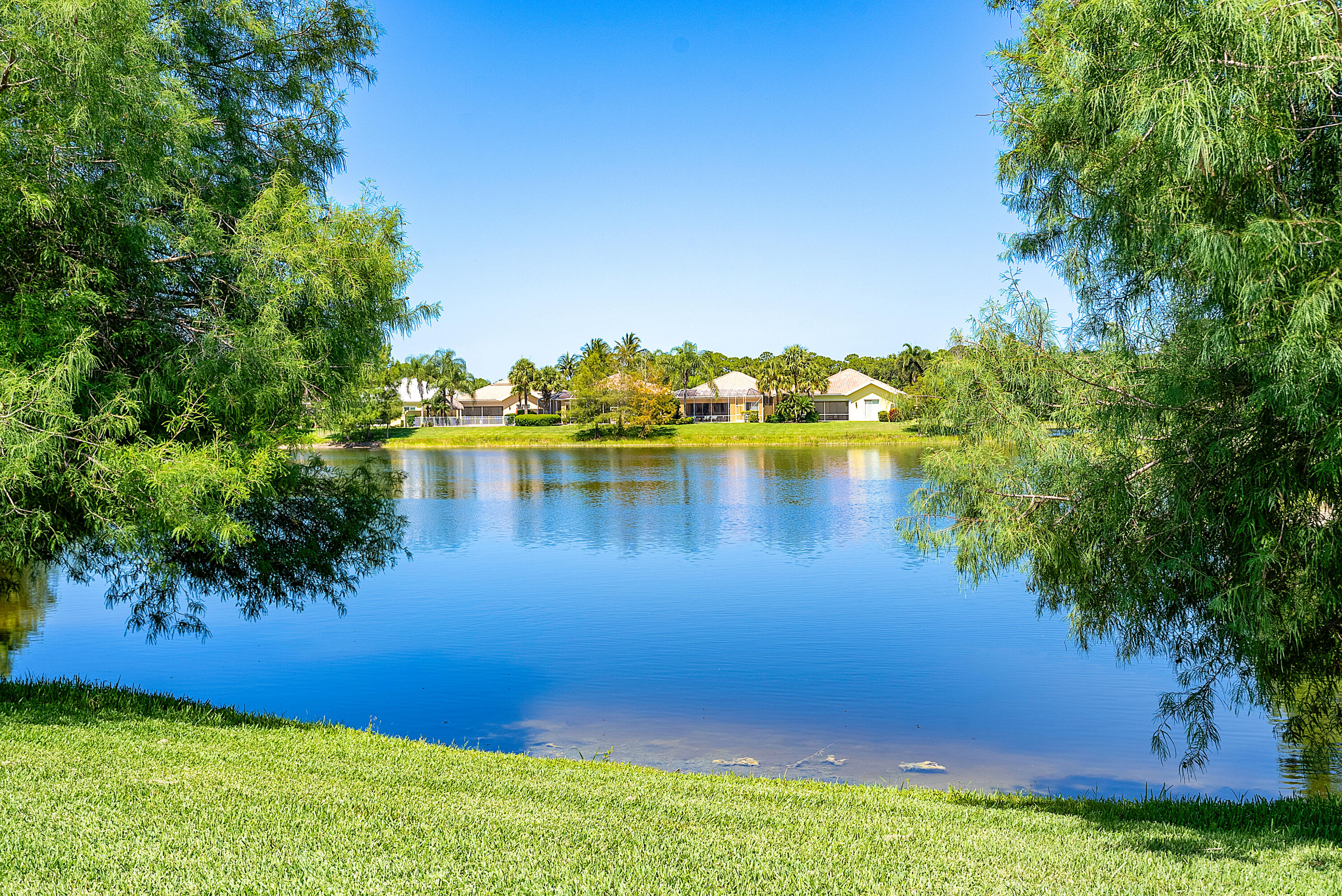 5019 Magnolia Bay Circle