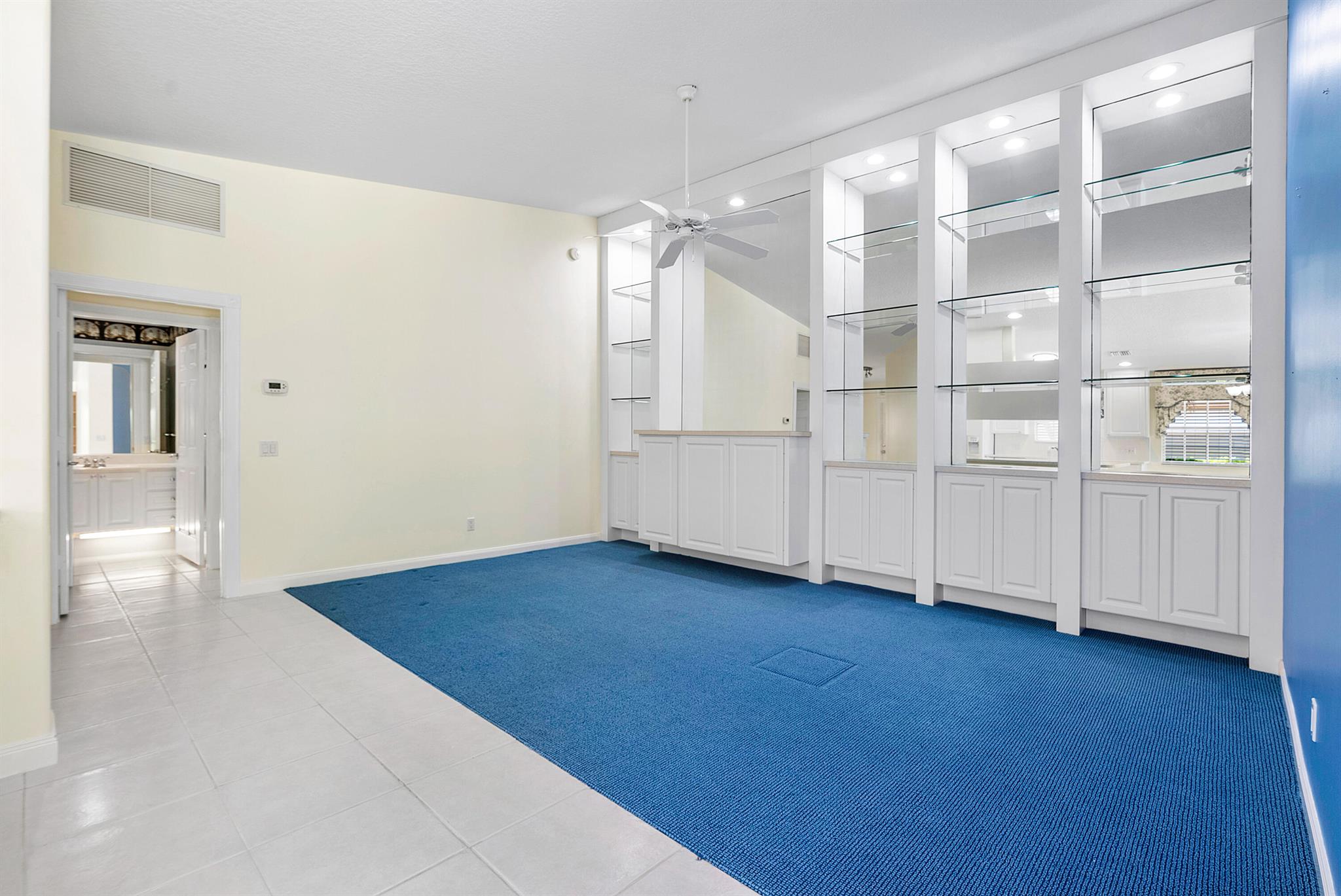 5019 Magnolia Bay Circle