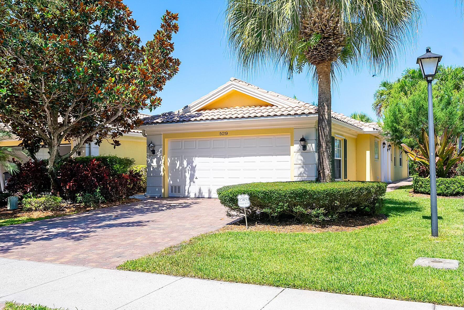 5019 Magnolia Bay Circle
