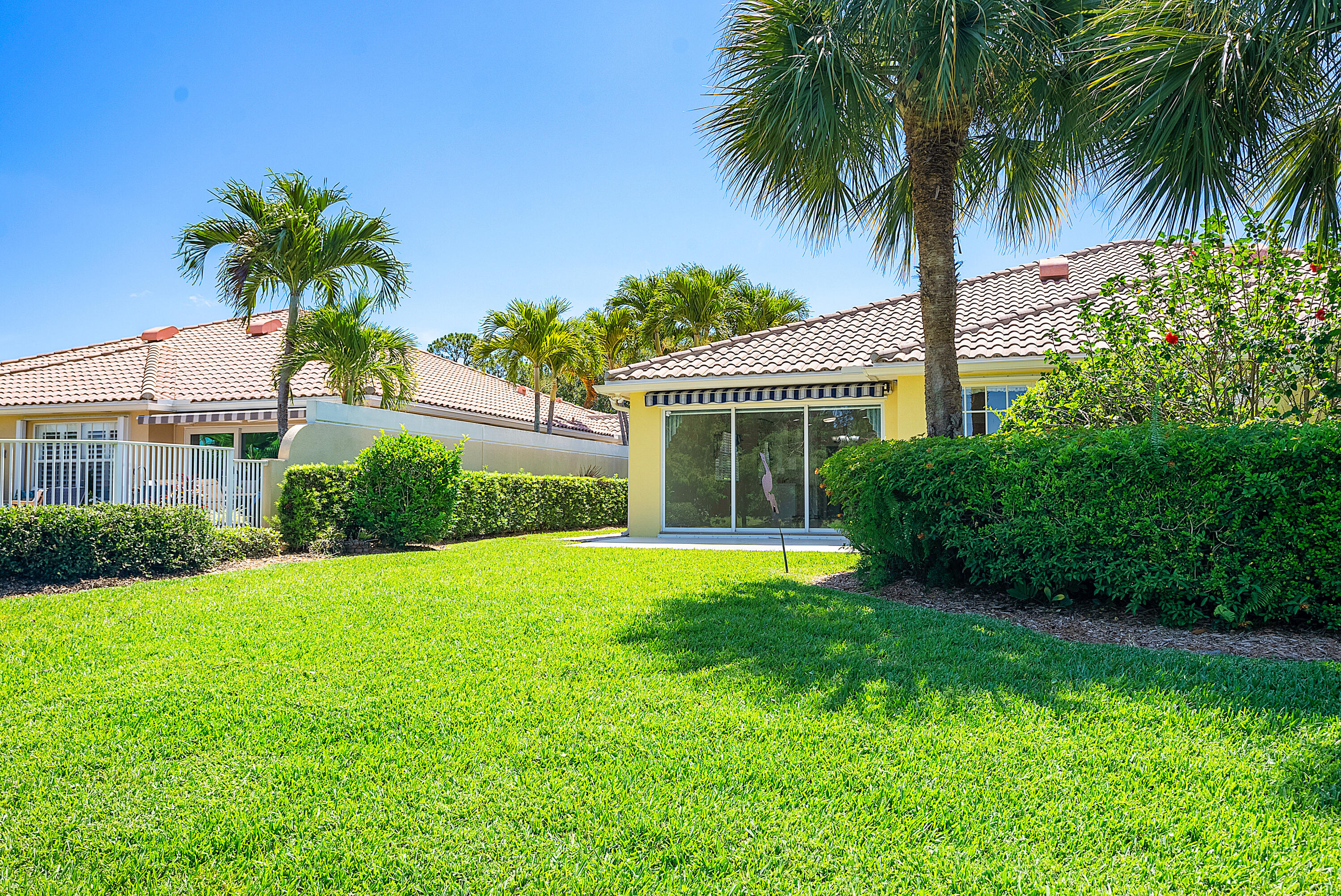 5019 Magnolia Bay Circle