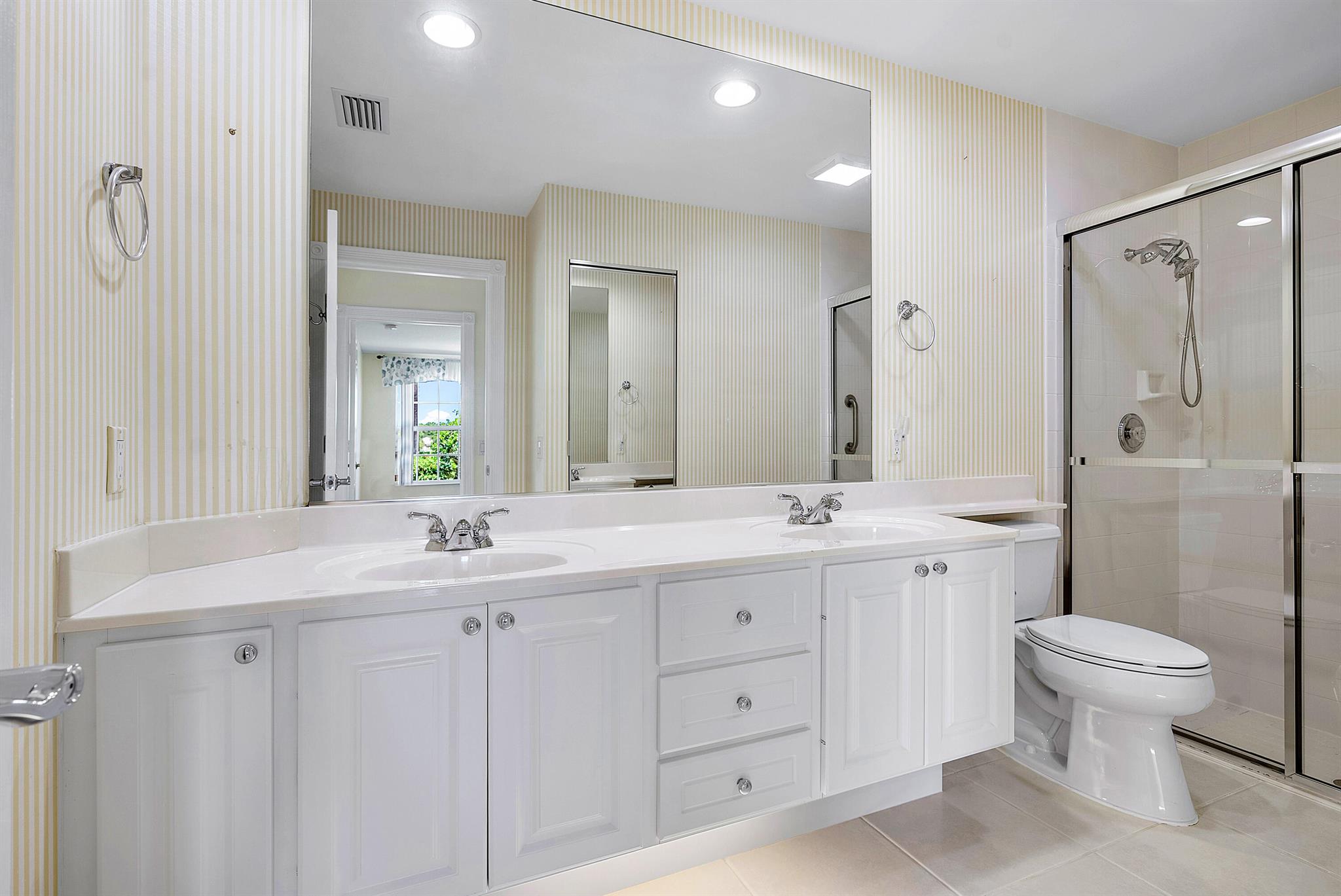 5019 Magnolia Bay Circle