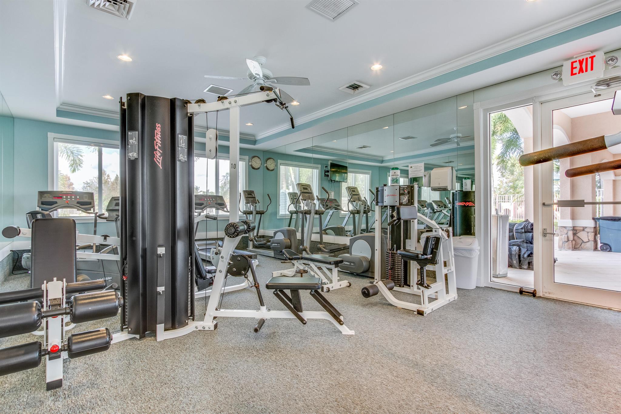 5019 Magnolia Bay Circle