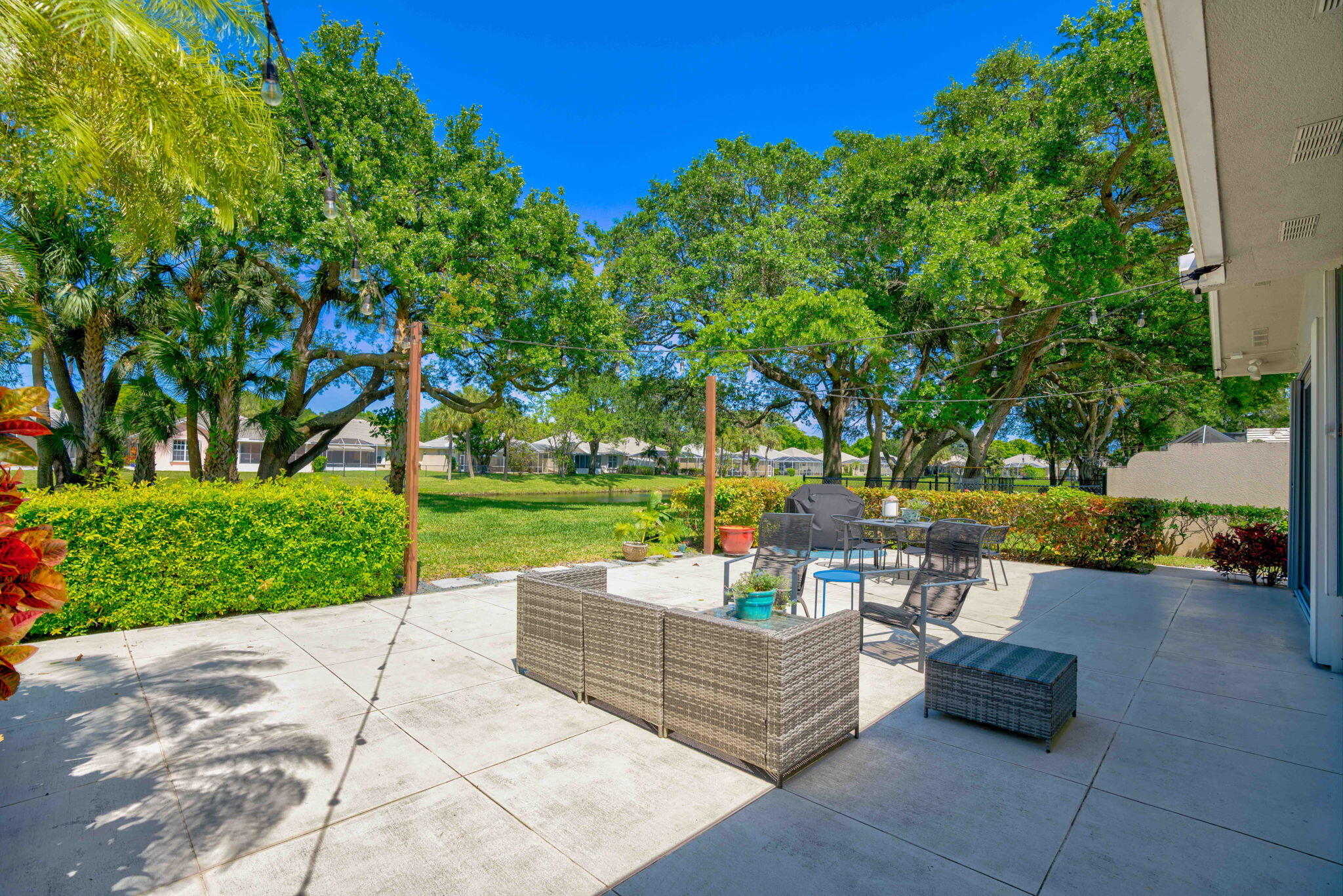 2027 Bedford Drive