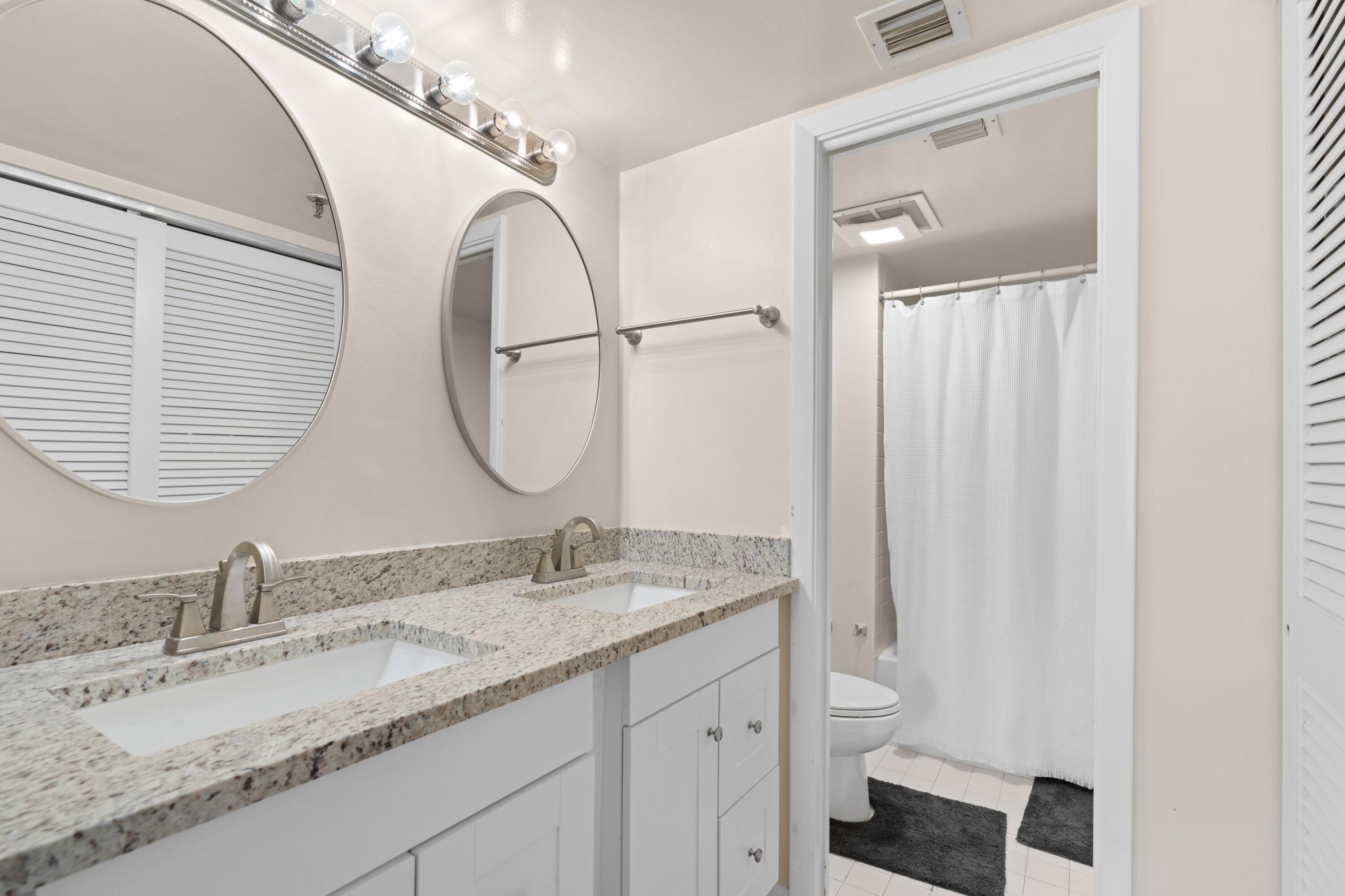 896 N Federal Highway 222