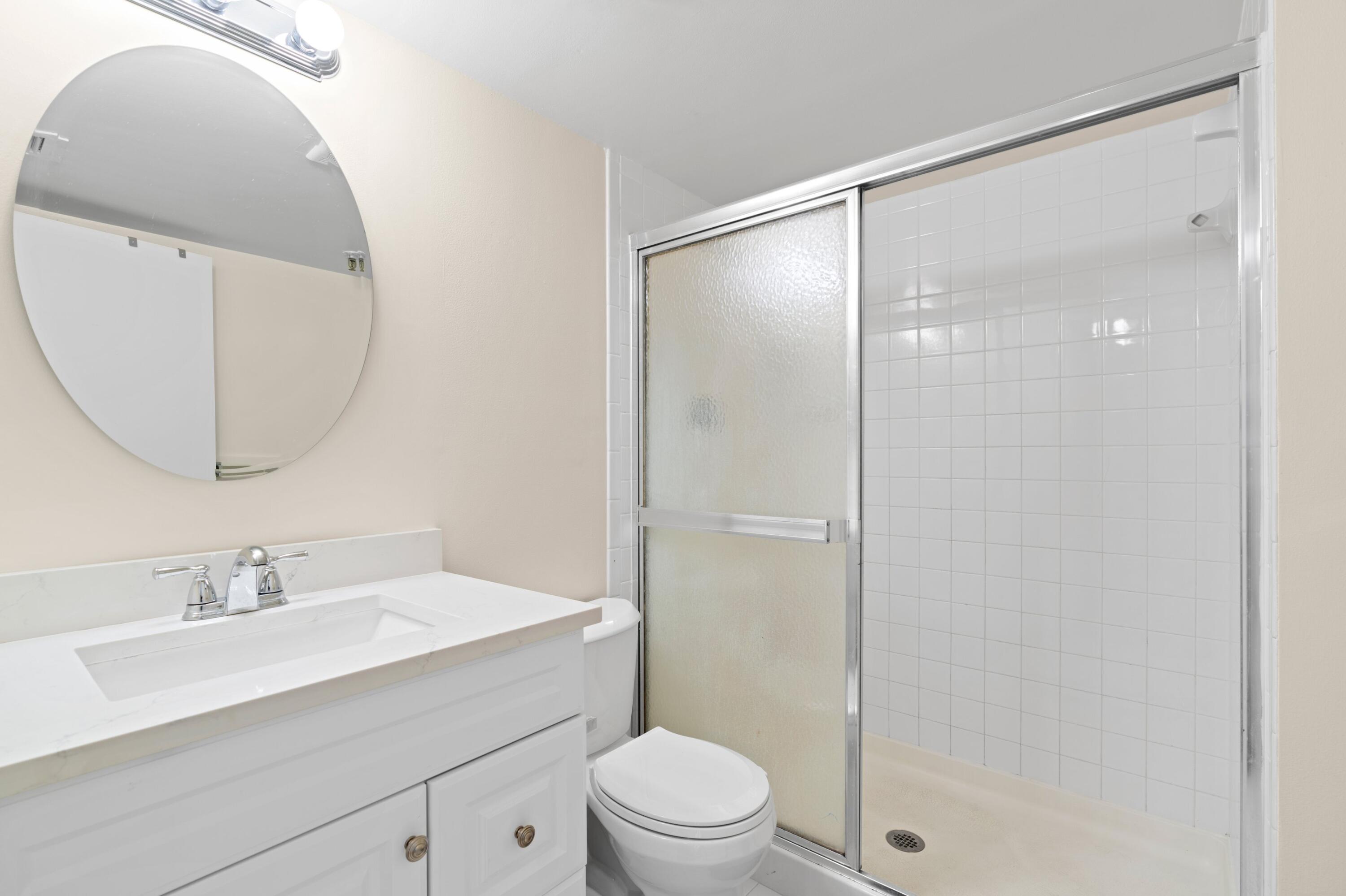 896 N Federal Highway 222