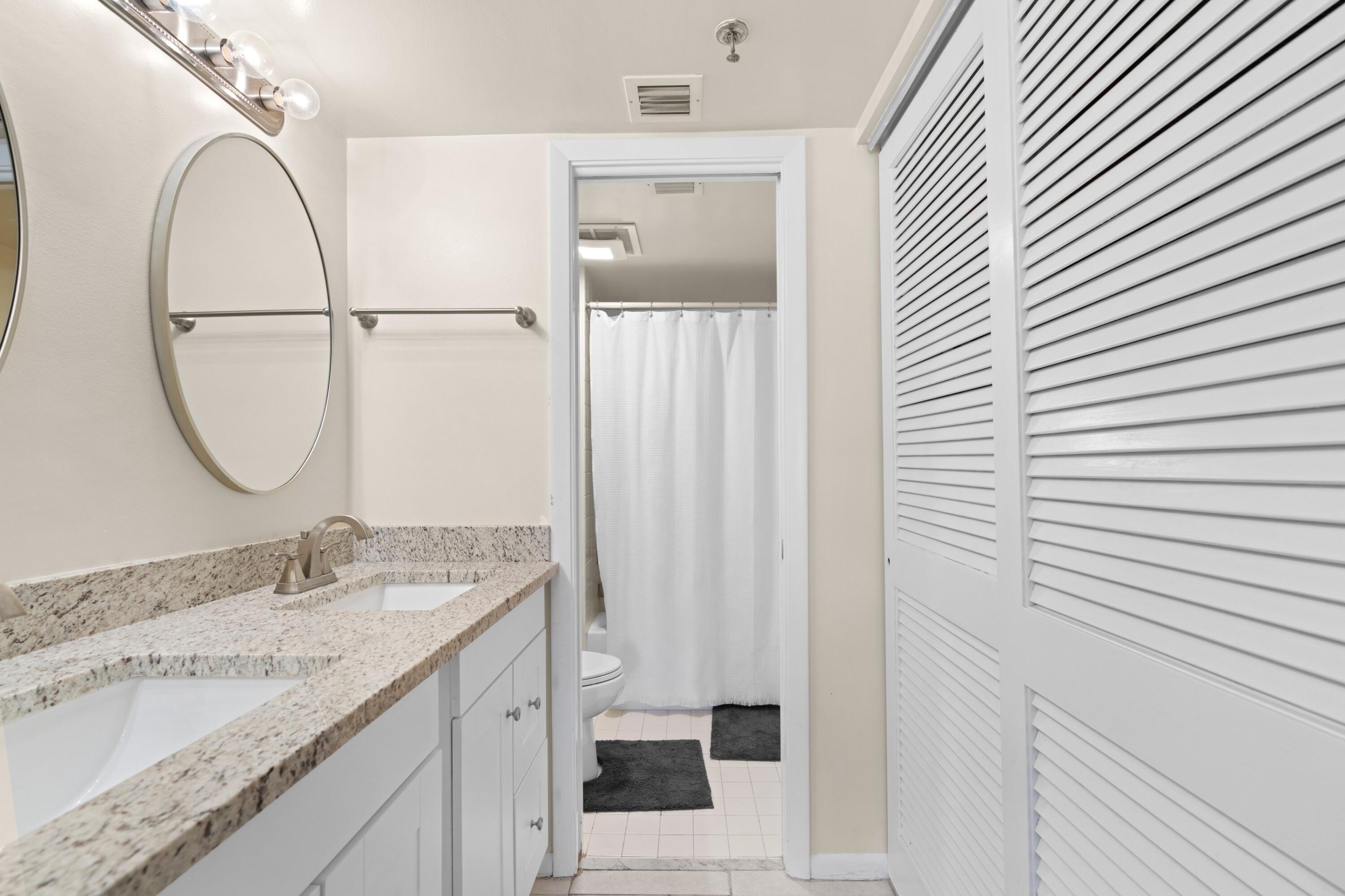 896 N Federal Highway 222