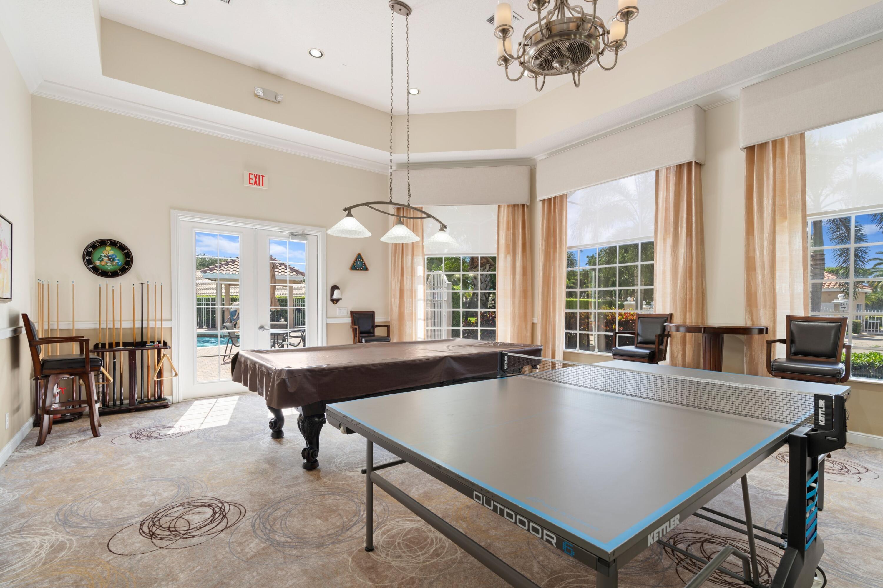 7288 Lugano Drive