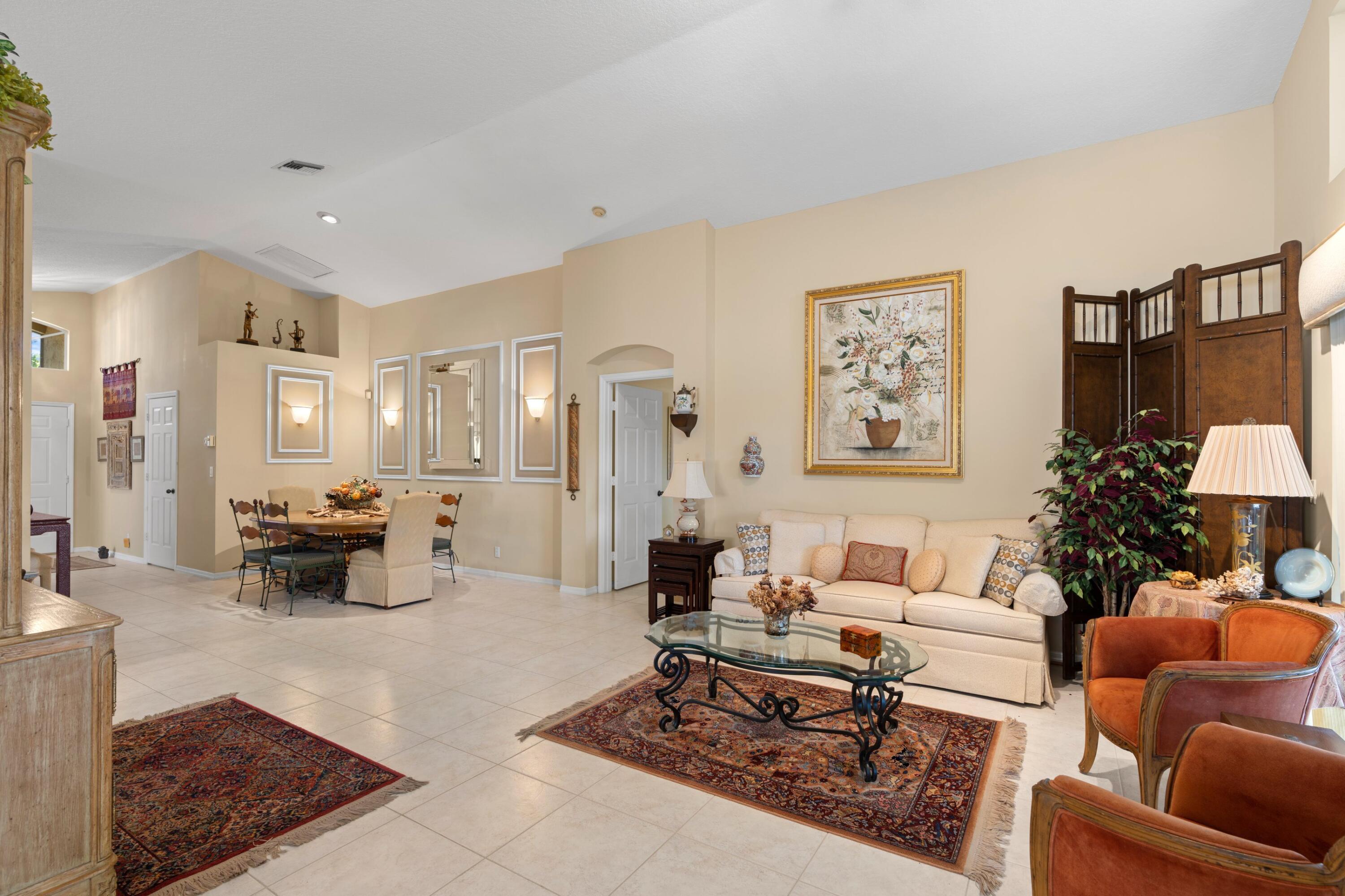 7288 Lugano Drive