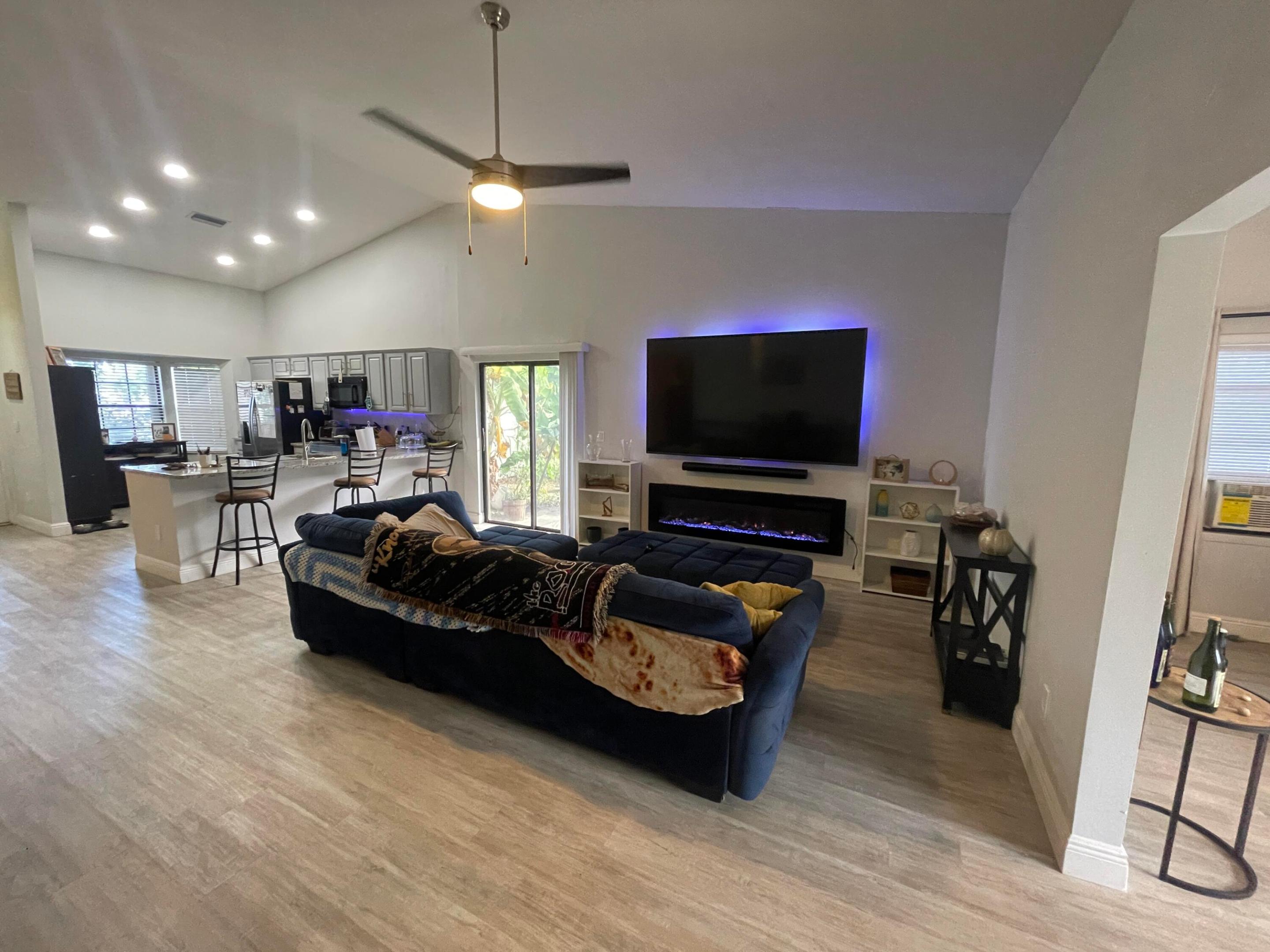 1 Paxford Lane