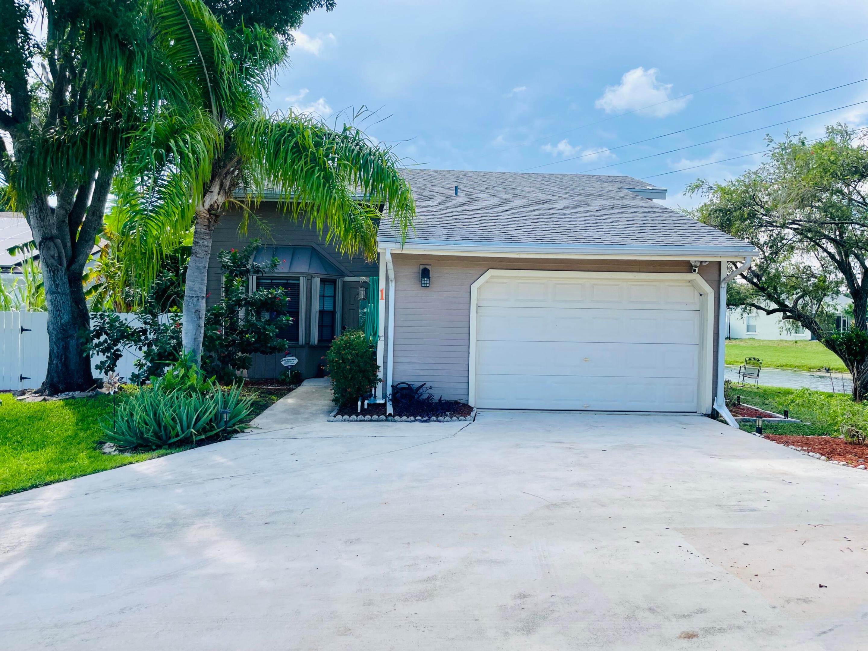 1 Paxford Lane