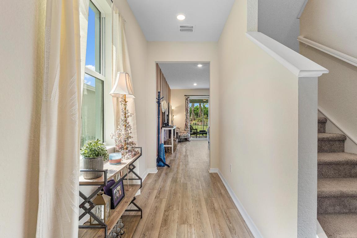 12330 SW Myrtle Oak Drive