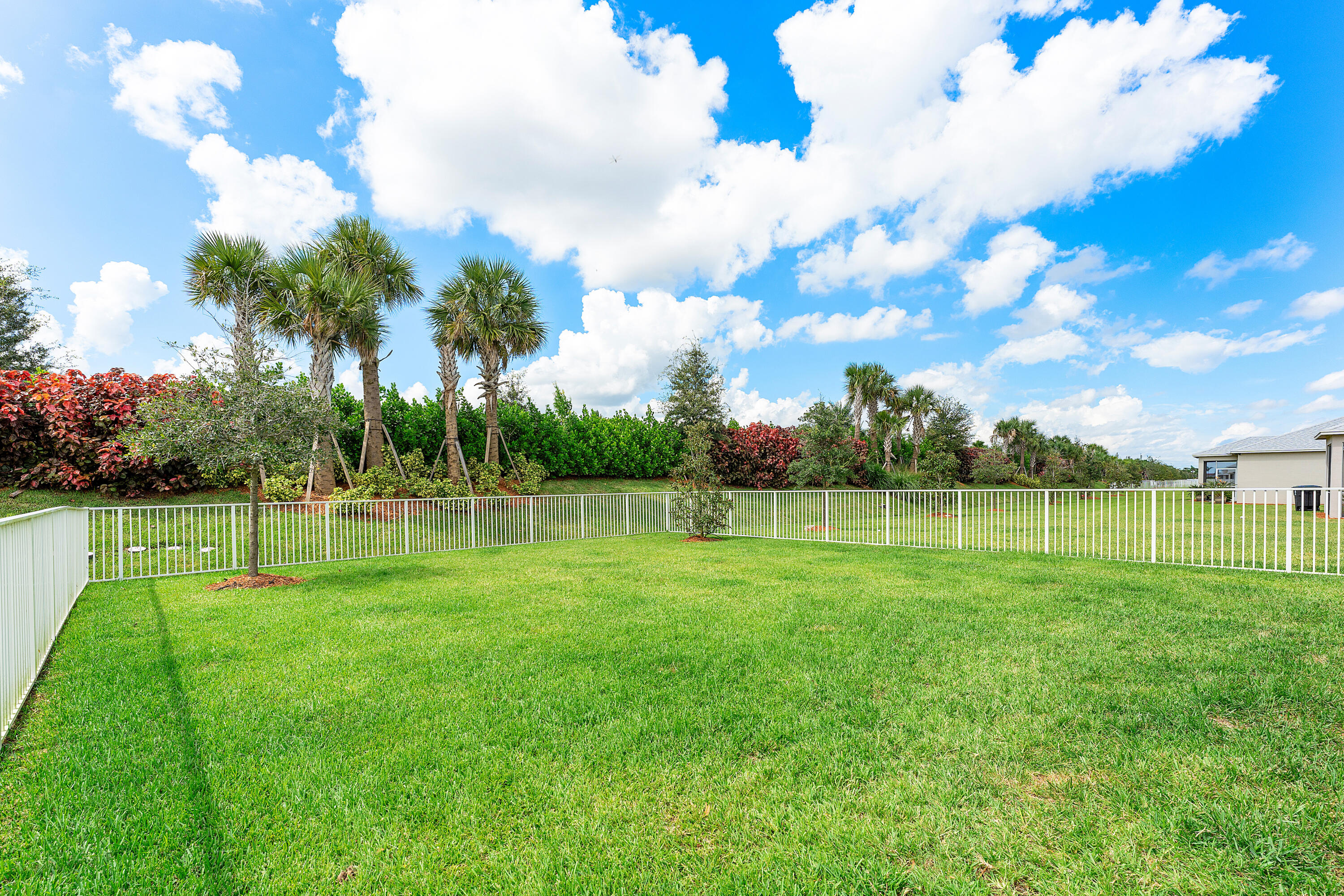 12330 SW Myrtle Oak Drive