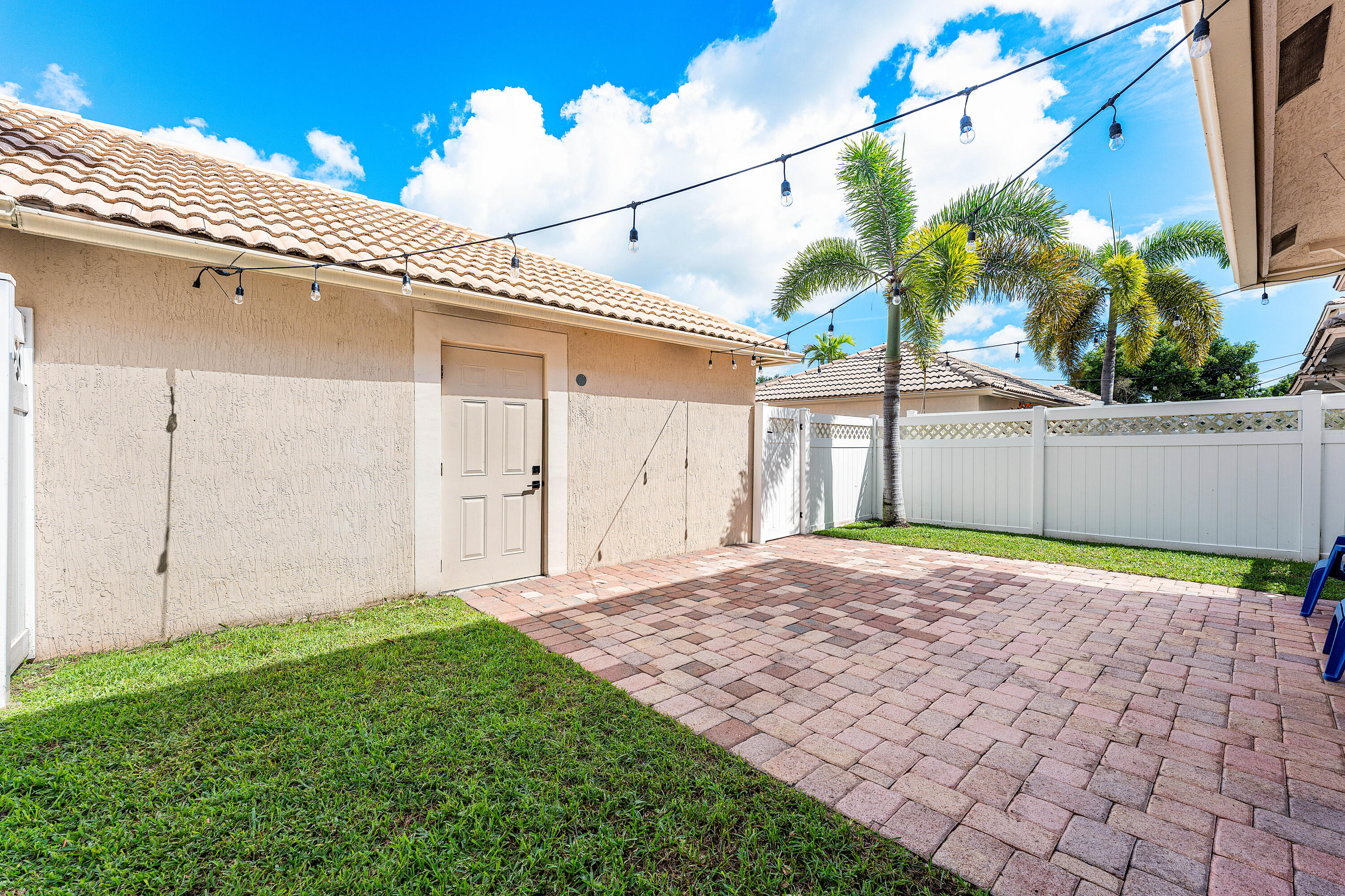 8067 Murano Circle
