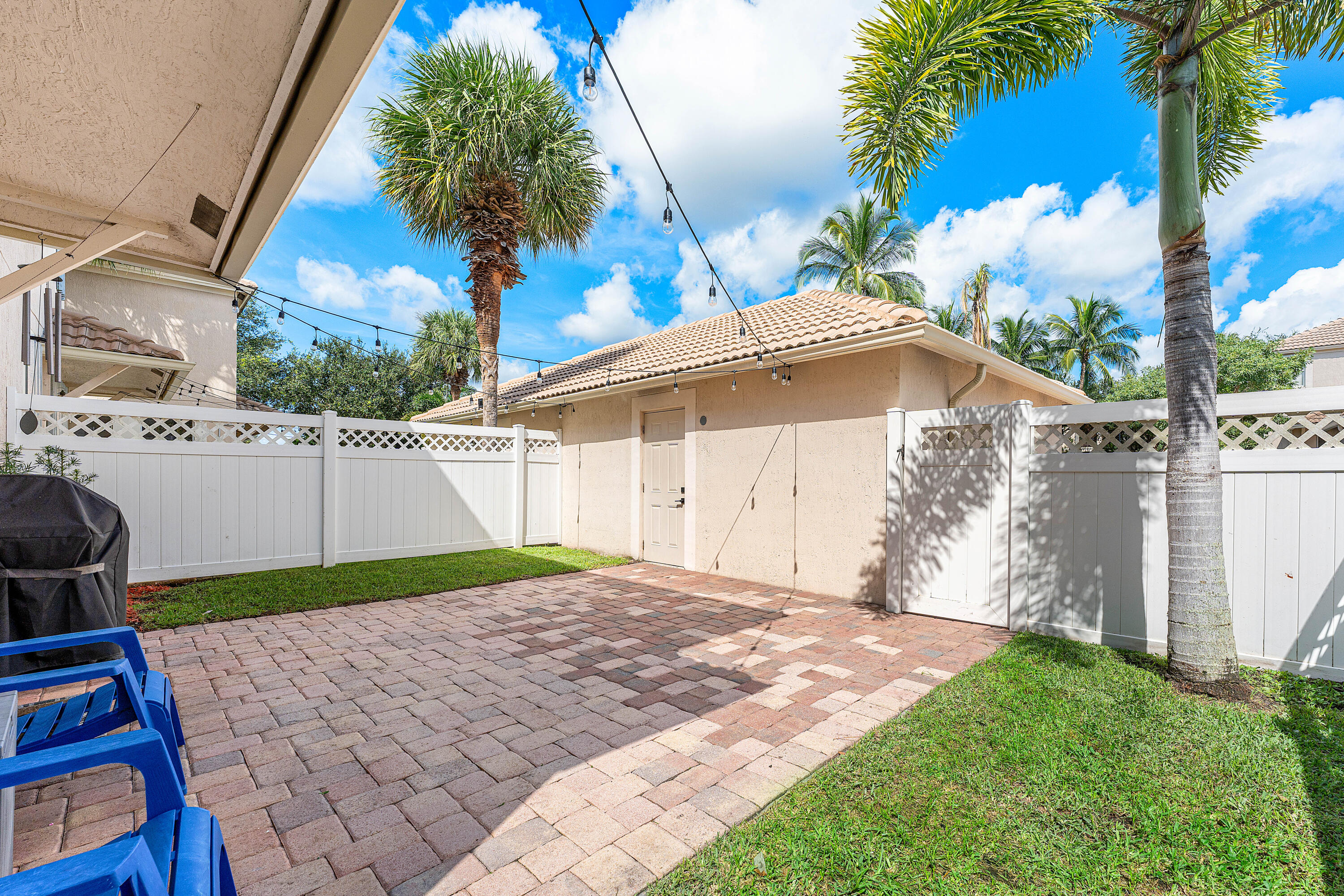 8067 Murano Circle